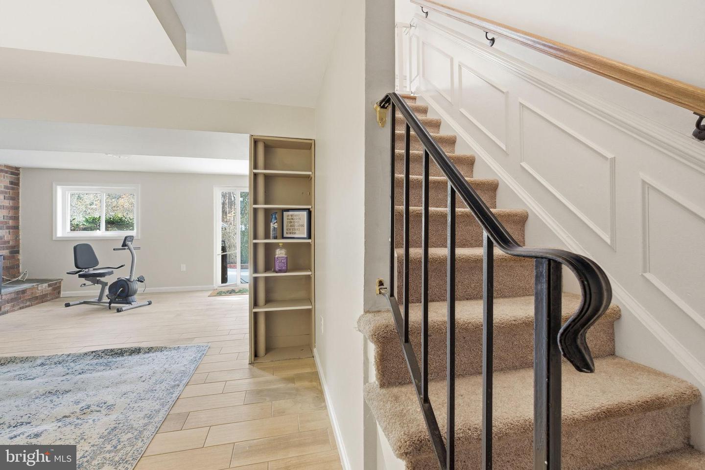 10125 COMMONWEALTH BLVD, FAIRFAX, Virginia 22032, 4 Bedrooms Bedrooms, 12 Rooms Rooms,2 BathroomsBathrooms,Residential,For sale,10125 COMMONWEALTH BLVD,VAFX2287128 MLS # VAFX2287128