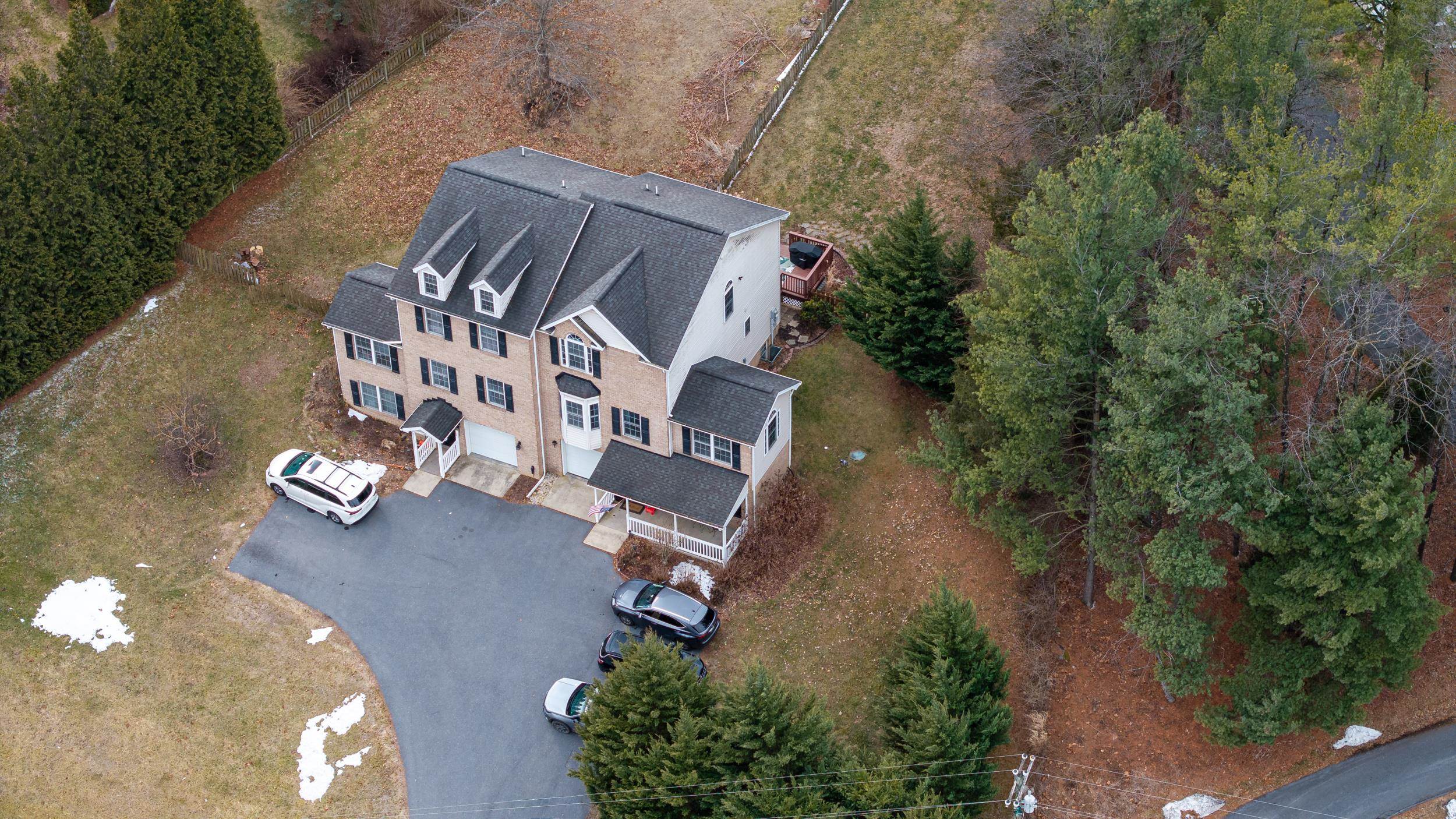 2341 VIRGINIA AVE, HARRISONBURG, Virginia 22802, 3 Bedrooms Bedrooms, ,2 BathroomsBathrooms,Residential,2341 VIRGINIA AVE,673625 MLS # 673625