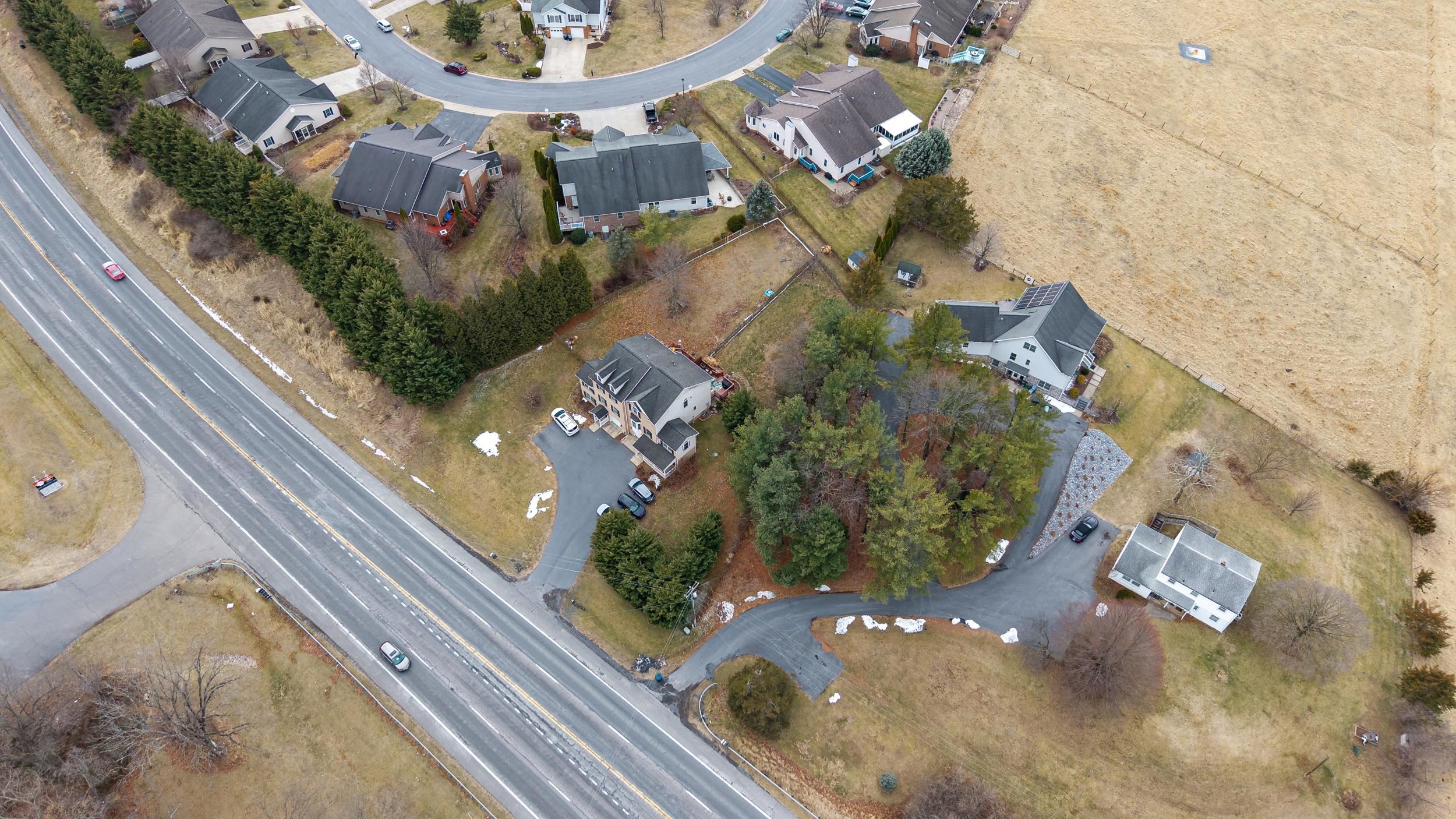 2341 VIRGINIA AVE, HARRISONBURG, Virginia 22802, 3 Bedrooms Bedrooms, ,2 BathroomsBathrooms,Residential,2341 VIRGINIA AVE,673625 MLS # 673625