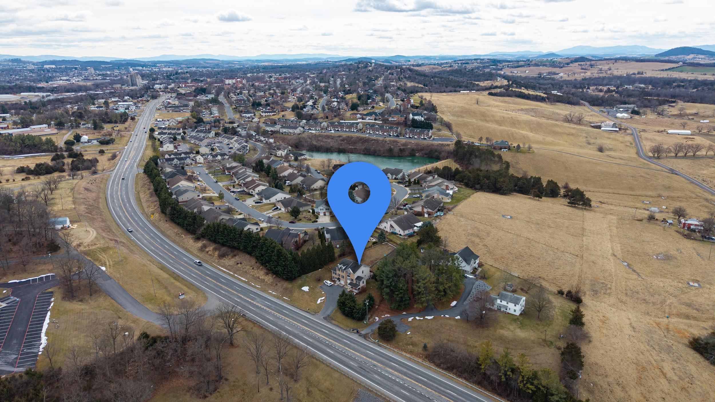 2341 VIRGINIA AVE, HARRISONBURG, Virginia 22802, 3 Bedrooms Bedrooms, ,2 BathroomsBathrooms,Residential,2341 VIRGINIA AVE,673625 MLS # 673625