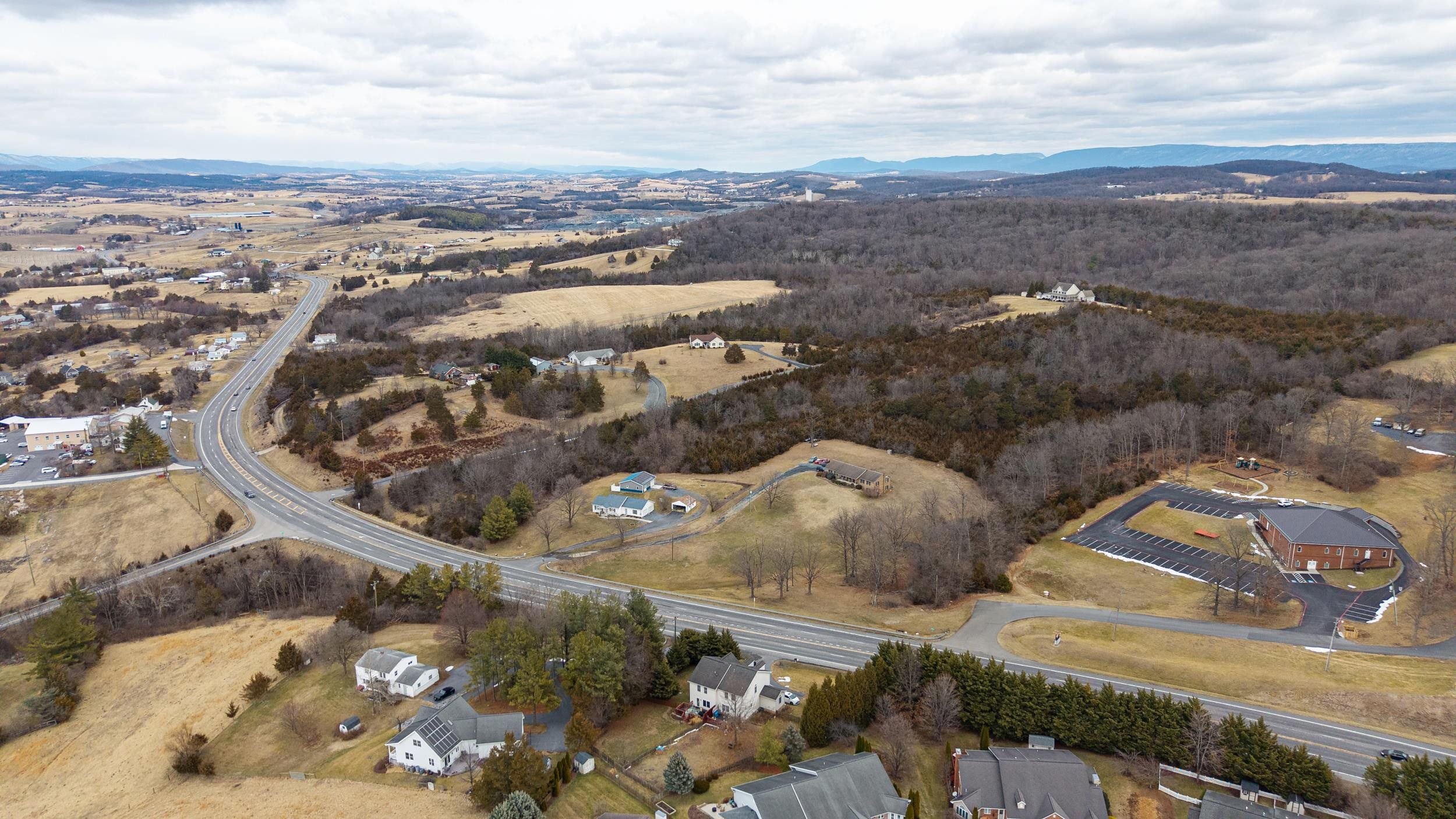 2341 VIRGINIA AVE, HARRISONBURG, Virginia 22802, 3 Bedrooms Bedrooms, ,2 BathroomsBathrooms,Residential,2341 VIRGINIA AVE,673625 MLS # 673625