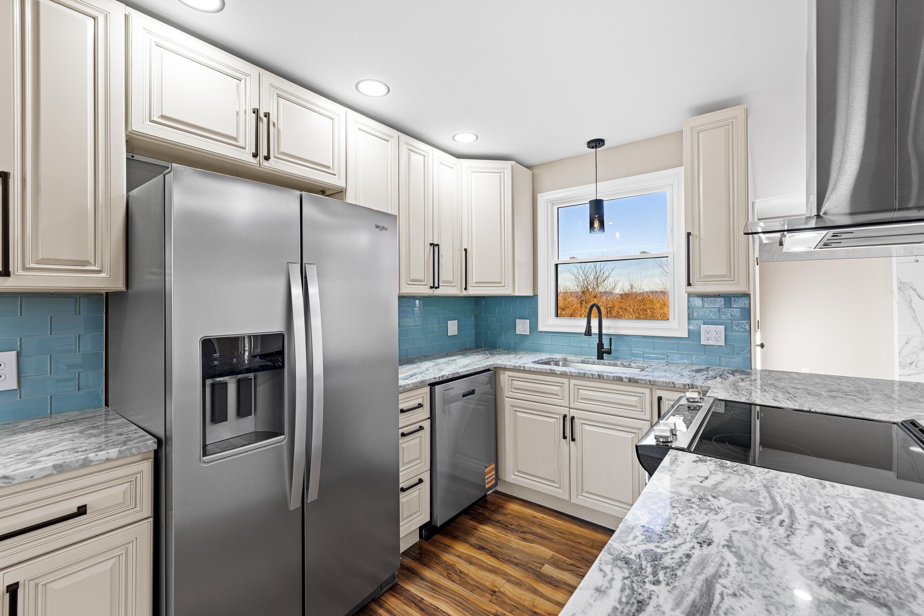 1293 LEE HWY, VERONA, Virginia 24482, 4 Bedrooms Bedrooms, ,2 BathroomsBathrooms,Residential,1293 LEE HWY,673632 MLS # 673632