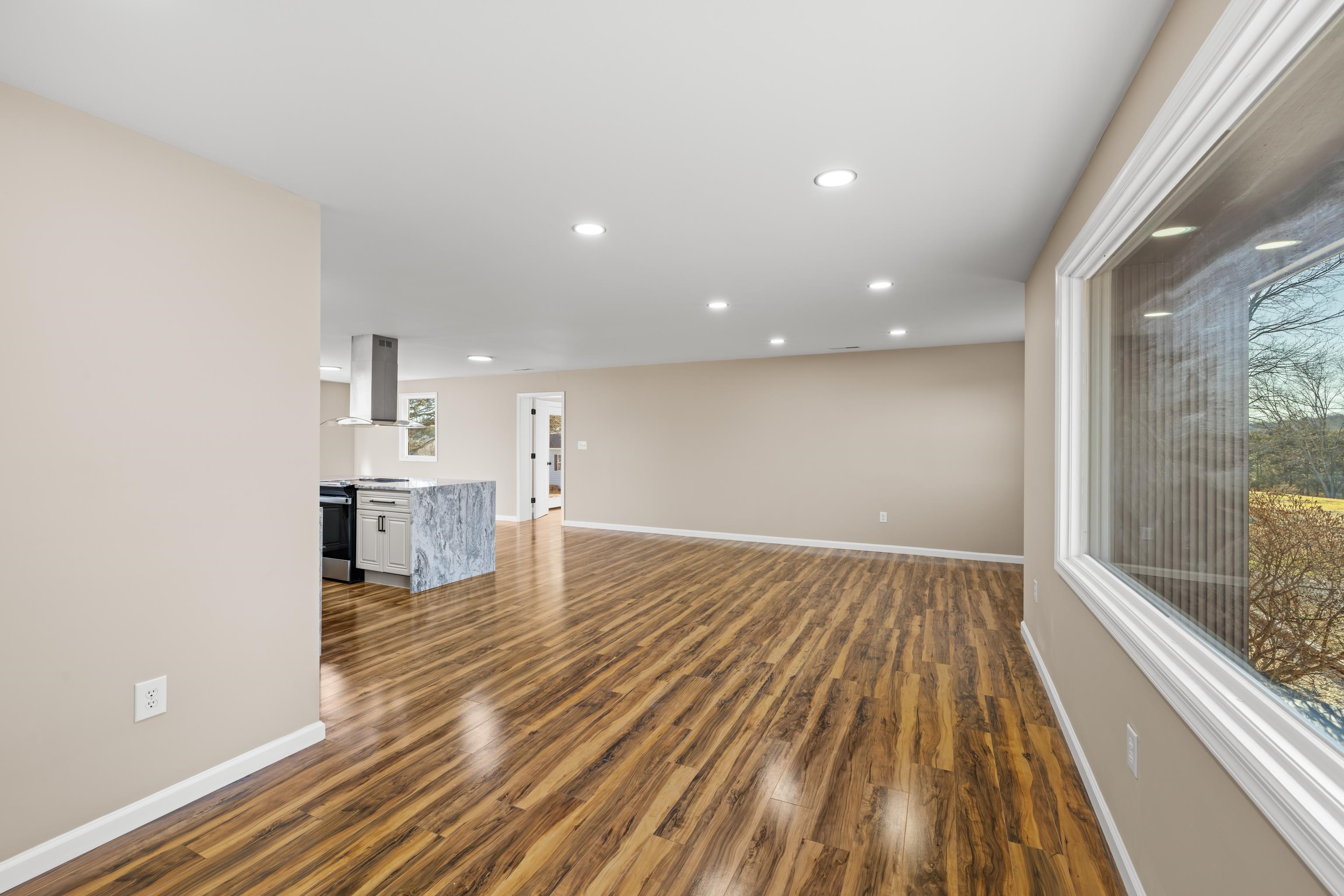 1293 LEE HWY, VERONA, Virginia 24482, 4 Bedrooms Bedrooms, ,2 BathroomsBathrooms,Residential,1293 LEE HWY,673632 MLS # 673632