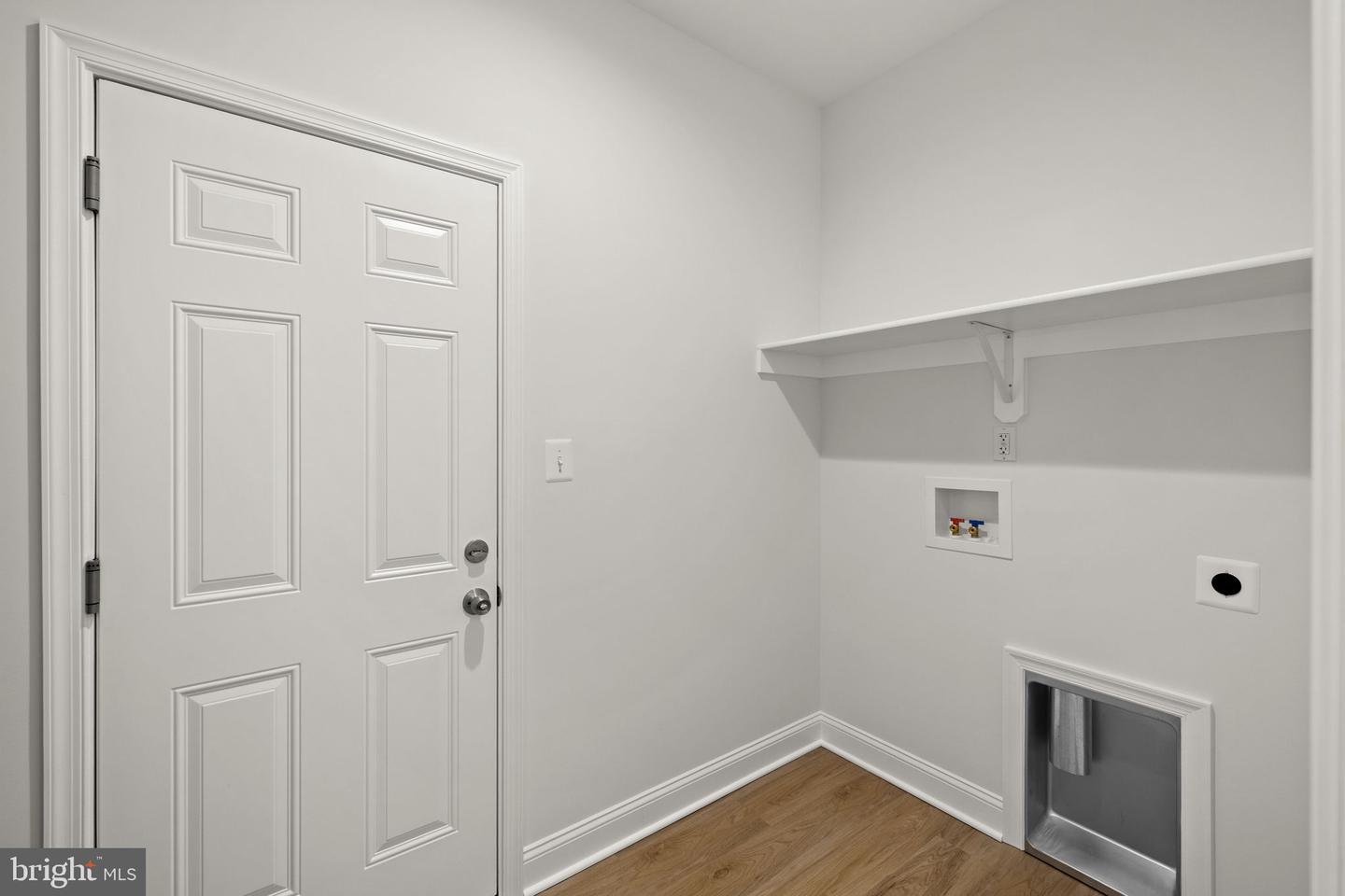 27 COLONY WAY, MONTROSS, Virginia 22520, 3 Bedrooms Bedrooms, 9 Rooms Rooms,2 BathroomsBathrooms,Residential,For sale,27 COLONY WAY,VAWE2010408 MLS # VAWE2010408 27 COLONY WAY, MONTROSS, Virginia 22520, 3 Bedrooms Bedrooms, 9 Rooms Rooms,2 BathroomsBathrooms,Residential,For sale,27 COLONY WAY,VAWE2010408 MLS # VAWE2010408