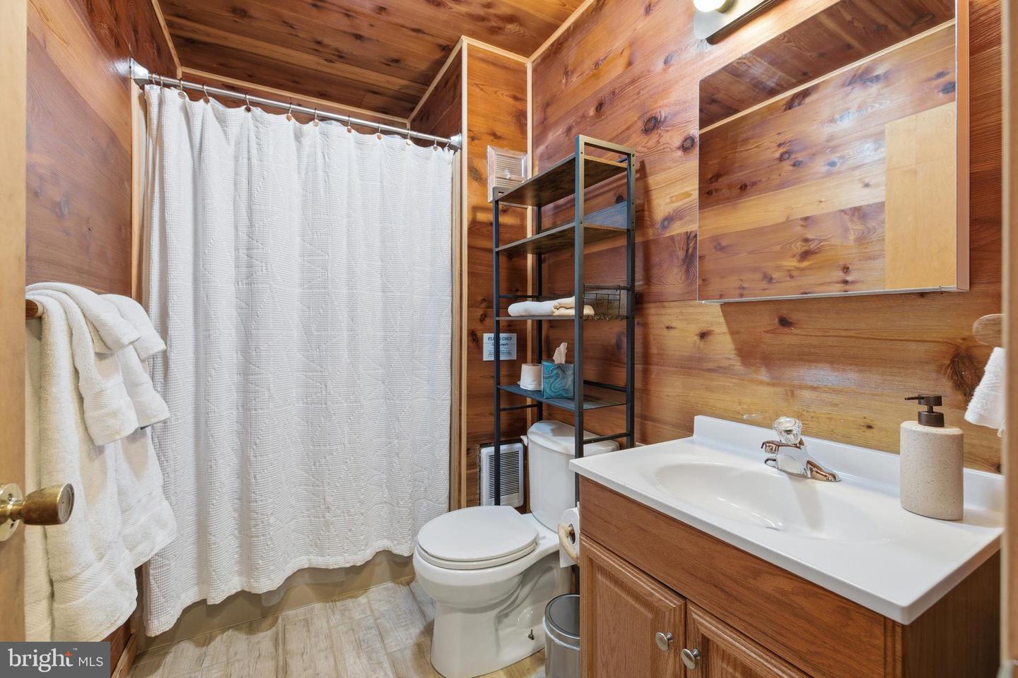 103 BUZZARD VIEW PL, SHENANDOAH, Virginia 22849, 3 Bedrooms Bedrooms, ,1 BathroomBathrooms,Residential,For sale,103 BUZZARD VIEW PL,VAPA2005940 MLS # VAPA2005940