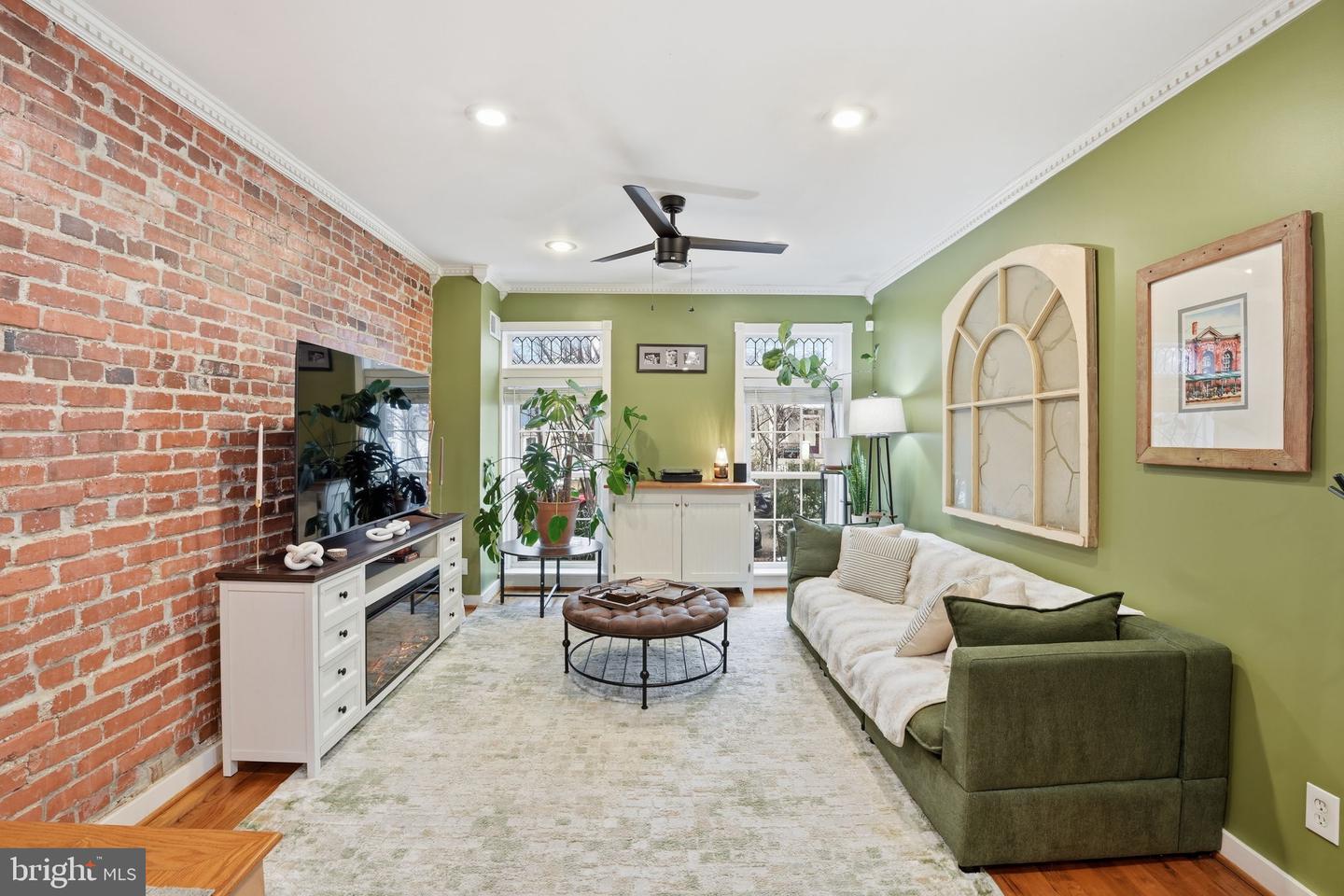 1616 D ST SE, WASHINGTON, District Of Columbia 20003, 2 Bedrooms Bedrooms, ,2 BathroomsBathrooms,Residential,For sale,1616 D ST SE,DCDC2243362 MLS # DCDC2243362 1616 D ST SE, WASHINGTON, District Of Columbia 20003, 2 Bedrooms Bedrooms, ,2 BathroomsBathrooms,Residential,For sale,1616 D ST SE,DCDC2243362 MLS # DCDC2243362