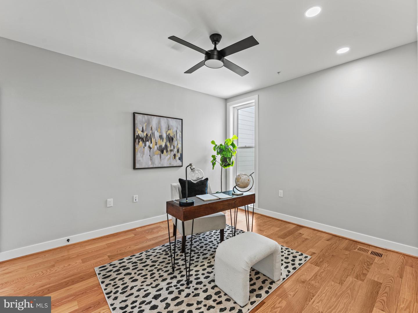 4320 7TH ST NW #2, WASHINGTON, District Of Columbia 20011, 4 Bedrooms Bedrooms, 8 Rooms Rooms,4 BathroomsBathrooms,Residential,For sale,4320 7TH ST NW #2,DCDC2243598 MLS # DCDC2243598