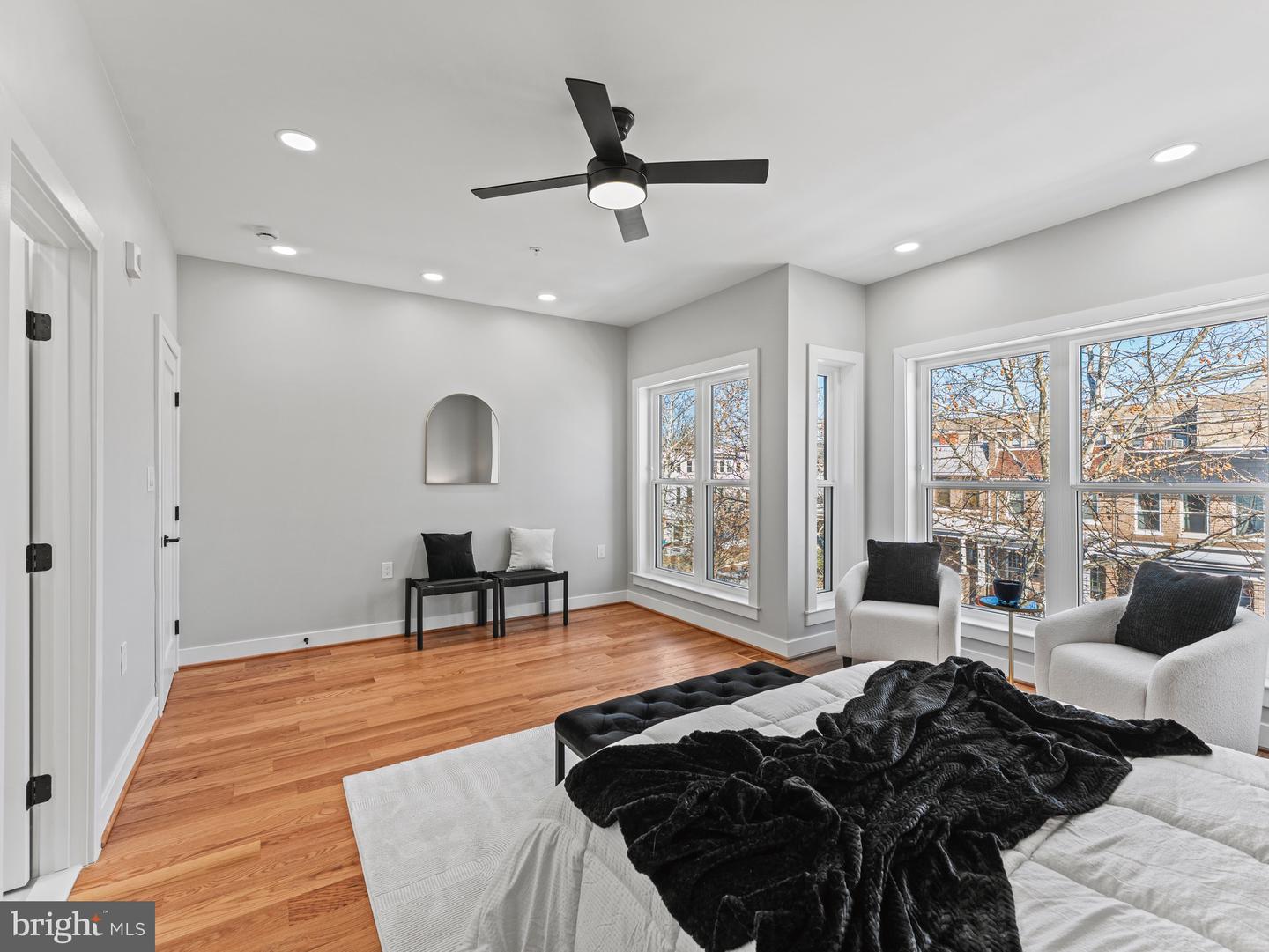 4320 7TH ST NW #2, WASHINGTON, District Of Columbia 20011, 4 Bedrooms Bedrooms, 8 Rooms Rooms,4 BathroomsBathrooms,Residential,For sale,4320 7TH ST NW #2,DCDC2243598 MLS # DCDC2243598