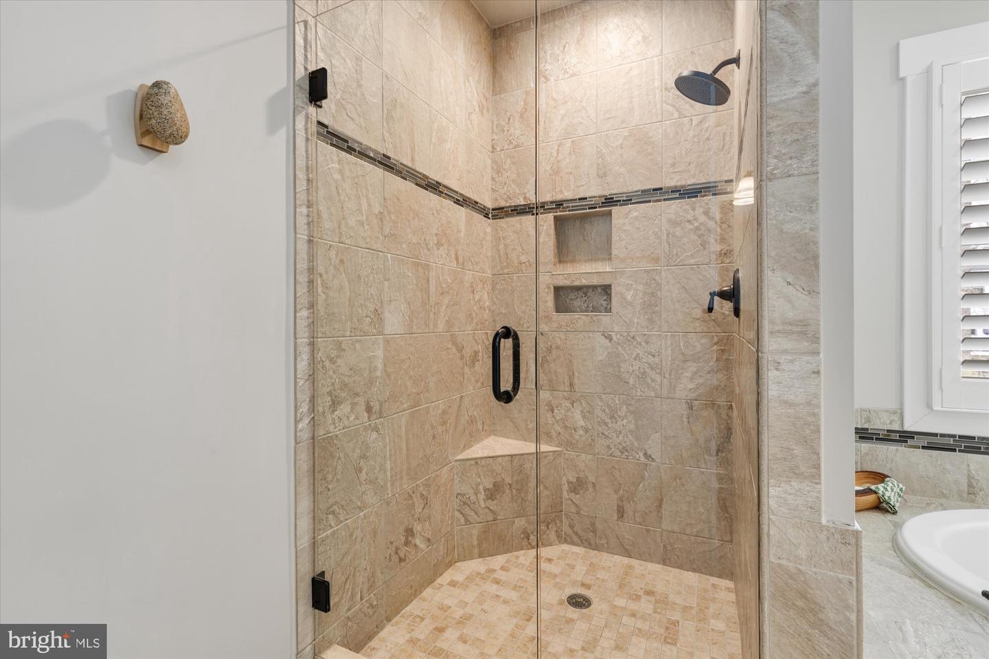 6618 GORDON AVE, FALLS CHURCH, Virginia 22046, 6 Bedrooms Bedrooms, ,5 BathroomsBathrooms,Residential,For sale,6618 GORDON AVE,VAFX2287866 MLS # VAFX2287866