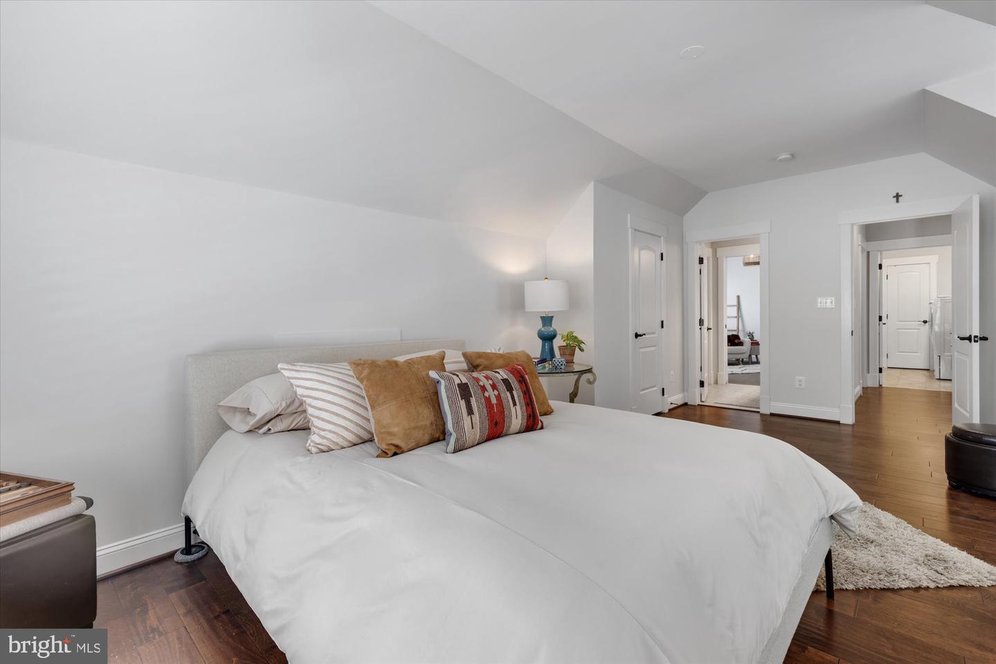 6618 GORDON AVE, FALLS CHURCH, Virginia 22046, 6 Bedrooms Bedrooms, ,5 BathroomsBathrooms,Residential,For sale,6618 GORDON AVE,VAFX2287866 MLS # VAFX2287866