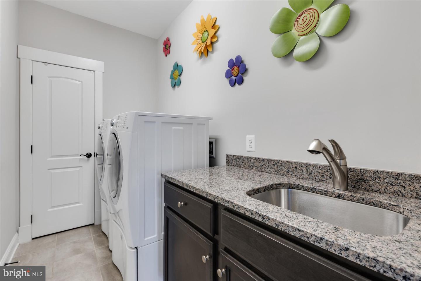 6618 GORDON AVE, FALLS CHURCH, Virginia 22046, 6 Bedrooms Bedrooms, ,5 BathroomsBathrooms,Residential,For sale,6618 GORDON AVE,VAFX2287866 MLS # VAFX2287866