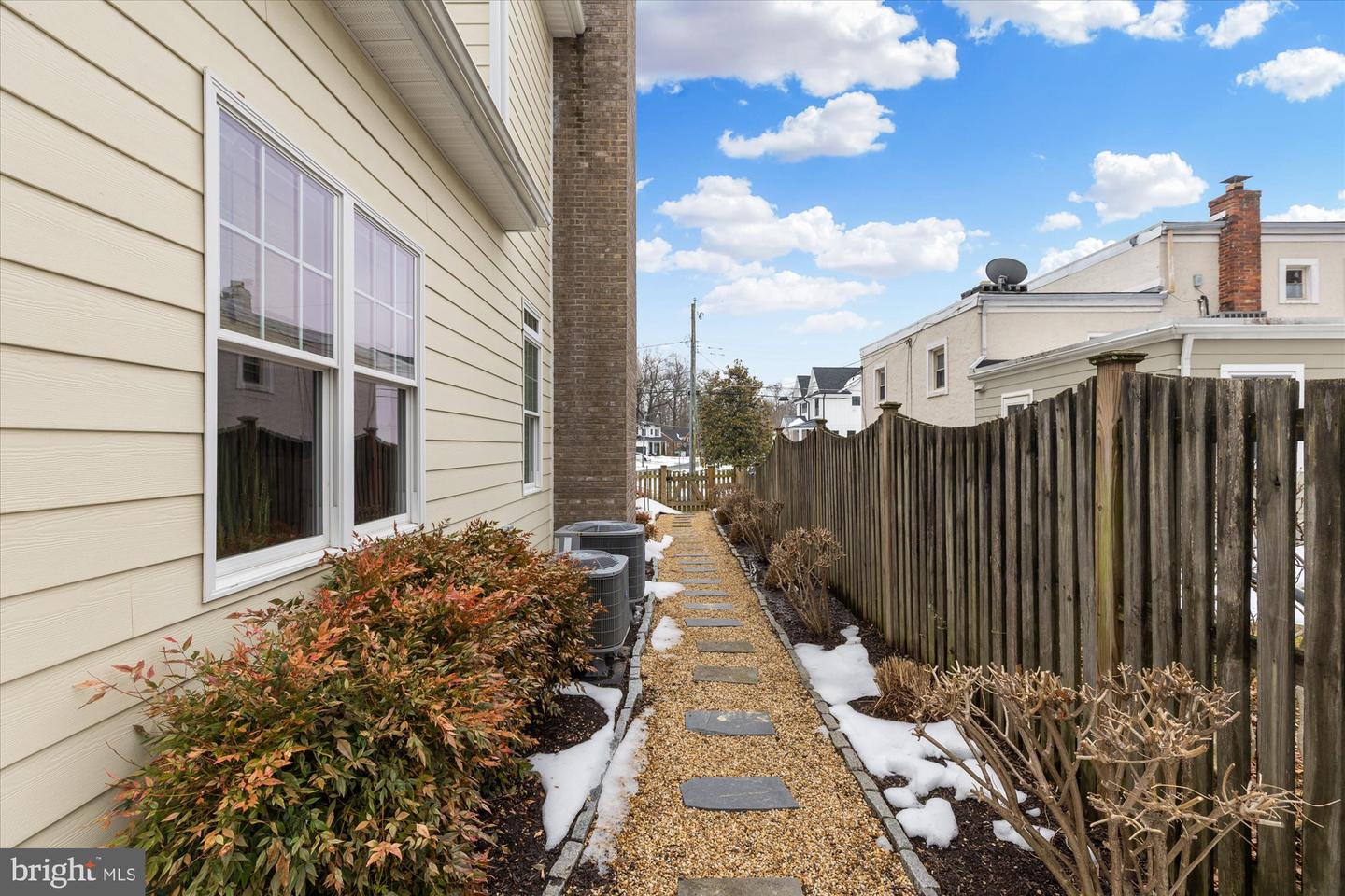 6618 GORDON AVE, FALLS CHURCH, Virginia 22046, 6 Bedrooms Bedrooms, ,5 BathroomsBathrooms,Residential,For sale,6618 GORDON AVE,VAFX2287866 MLS # VAFX2287866