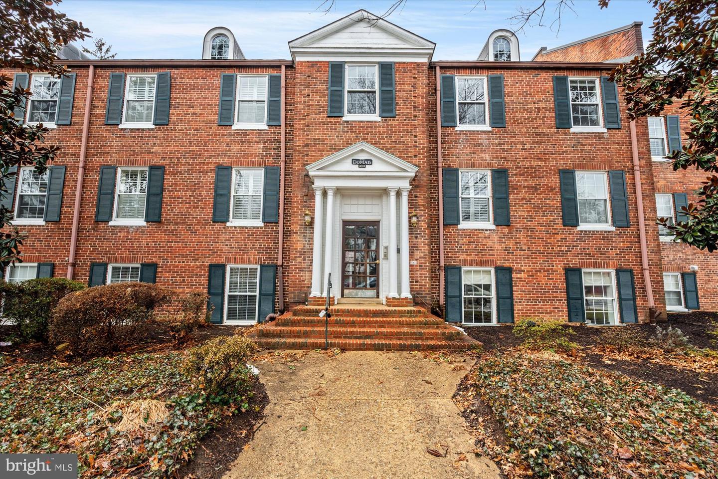 402 COMMONWEALTH AVE #106, ALEXANDRIA, Virginia 22301, 2 Bedrooms Bedrooms, ,1 BathroomBathrooms,Residential,For sale,402 COMMONWEALTH AVE #106,VAAX2053600 MLS # VAAX2053600 402 COMMONWEALTH AVE #106, ALEXANDRIA, Virginia 22301, 2 Bedrooms Bedrooms, ,1 BathroomBathrooms,Residential,For sale,402 COMMONWEALTH AVE #106,VAAX2053600 MLS # VAAX2053600