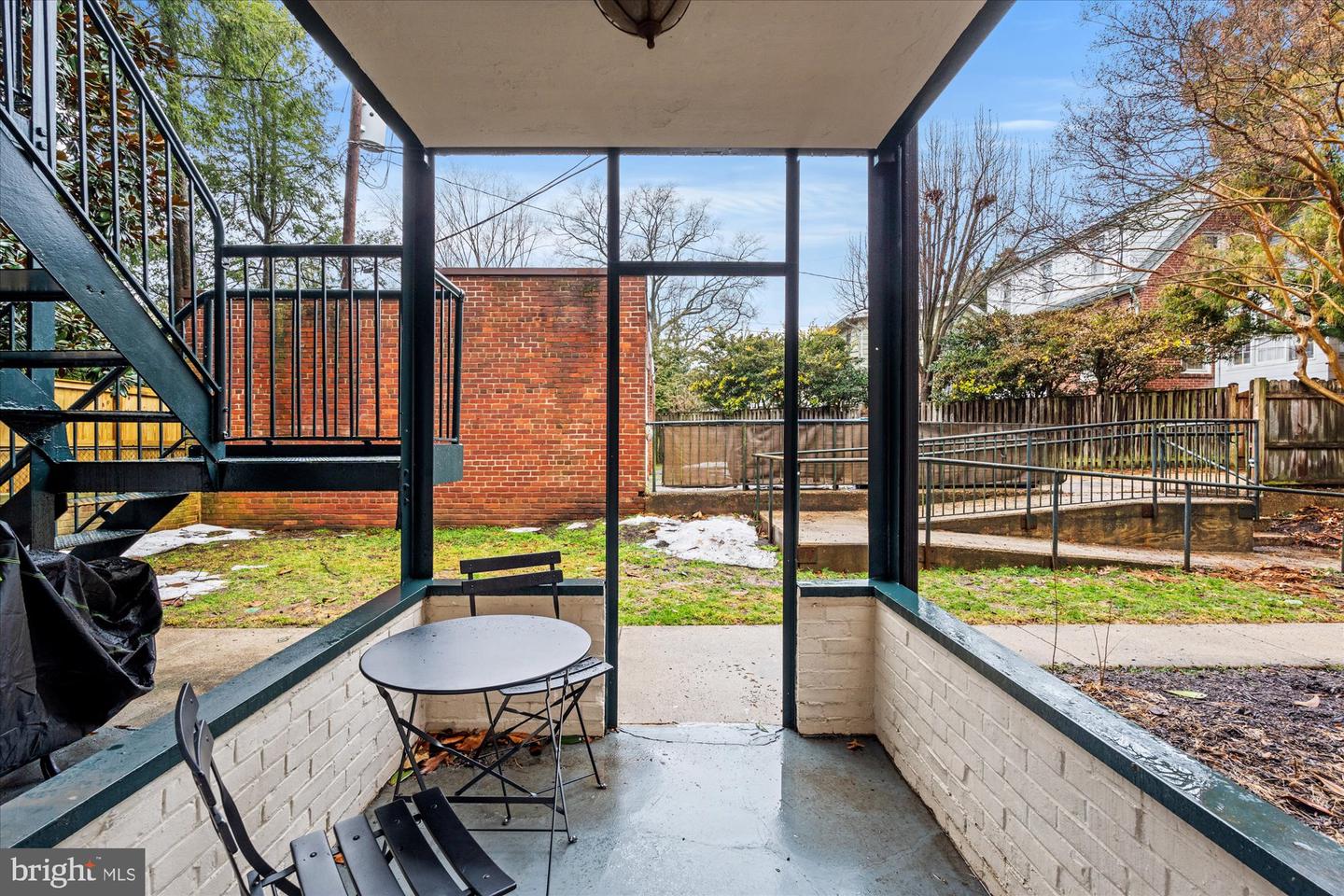 402 COMMONWEALTH AVE #106, ALEXANDRIA, Virginia 22301, 2 Bedrooms Bedrooms, ,1 BathroomBathrooms,Residential,For sale,402 COMMONWEALTH AVE #106,VAAX2053600 MLS # VAAX2053600