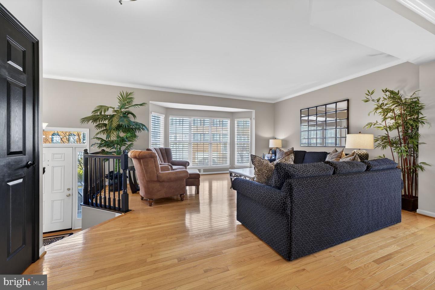 6697 ORDSALL ST, ALEXANDRIA, Virginia 22315, 4 Bedrooms Bedrooms, ,3 BathroomsBathrooms,Residential,For sale,6697 ORDSALL ST,VAFX2287972 MLS # VAFX2287972