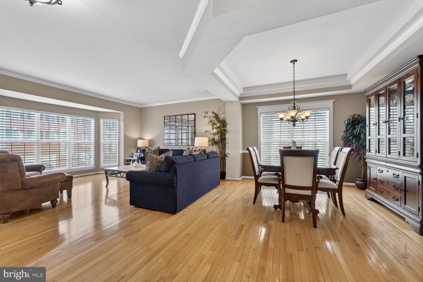 6697 ORDSALL ST, ALEXANDRIA, Virginia 22315, 4 Bedrooms Bedrooms, ,3 BathroomsBathrooms,Residential,For sale,6697 ORDSALL ST,VAFX2287972 MLS # VAFX2287972