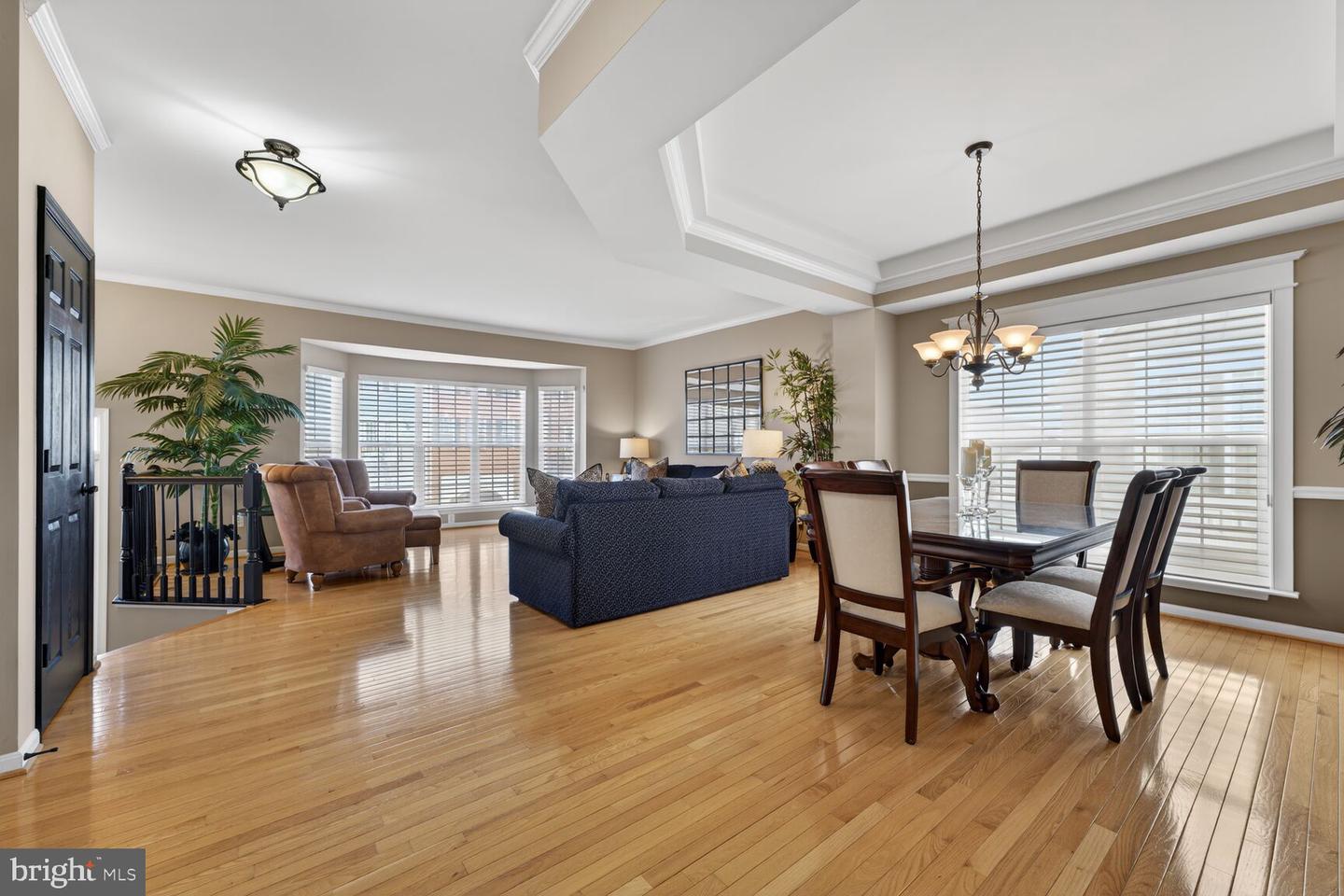 6697 ORDSALL ST, ALEXANDRIA, Virginia 22315, 4 Bedrooms Bedrooms, ,3 BathroomsBathrooms,Residential,For sale,6697 ORDSALL ST,VAFX2287972 MLS # VAFX2287972