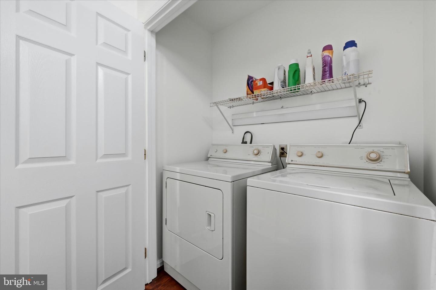 588 APPLE ORCHARD DR, LINDEN, Virginia 22642, 4 Bedrooms Bedrooms, ,3 BathroomsBathrooms,Residential,For sale,588 APPLE ORCHARD DR,VAWR2013290 MLS # VAWR2013290