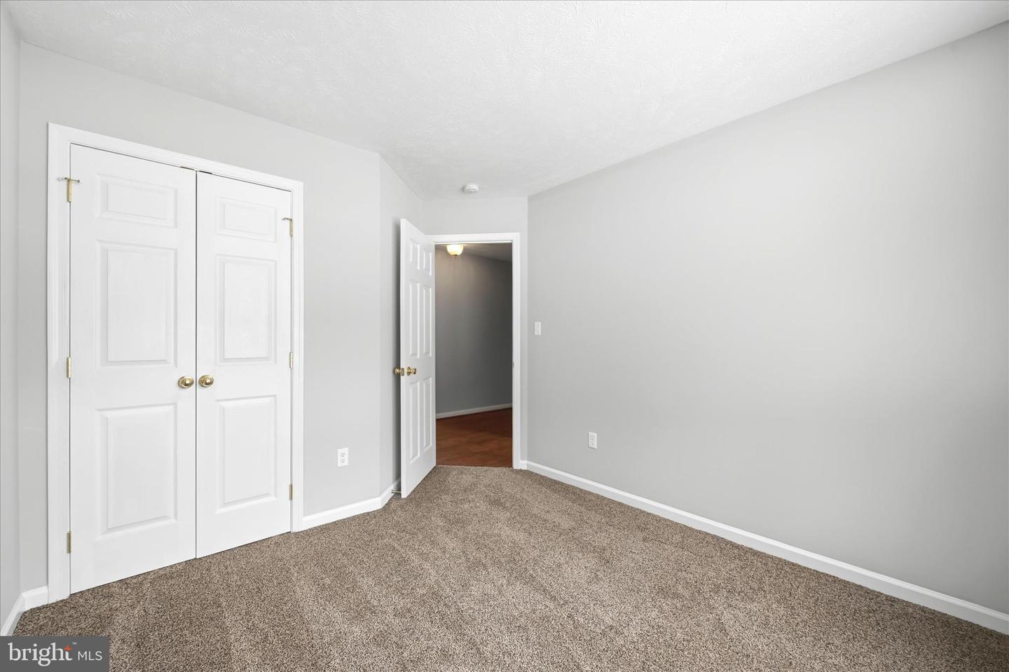 588 APPLE ORCHARD DR, LINDEN, Virginia 22642, 4 Bedrooms Bedrooms, ,3 BathroomsBathrooms,Residential,For sale,588 APPLE ORCHARD DR,VAWR2013290 MLS # VAWR2013290