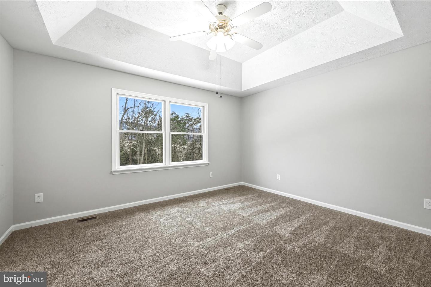 588 APPLE ORCHARD DR, LINDEN, Virginia 22642, 4 Bedrooms Bedrooms, ,3 BathroomsBathrooms,Residential,For sale,588 APPLE ORCHARD DR,VAWR2013290 MLS # VAWR2013290