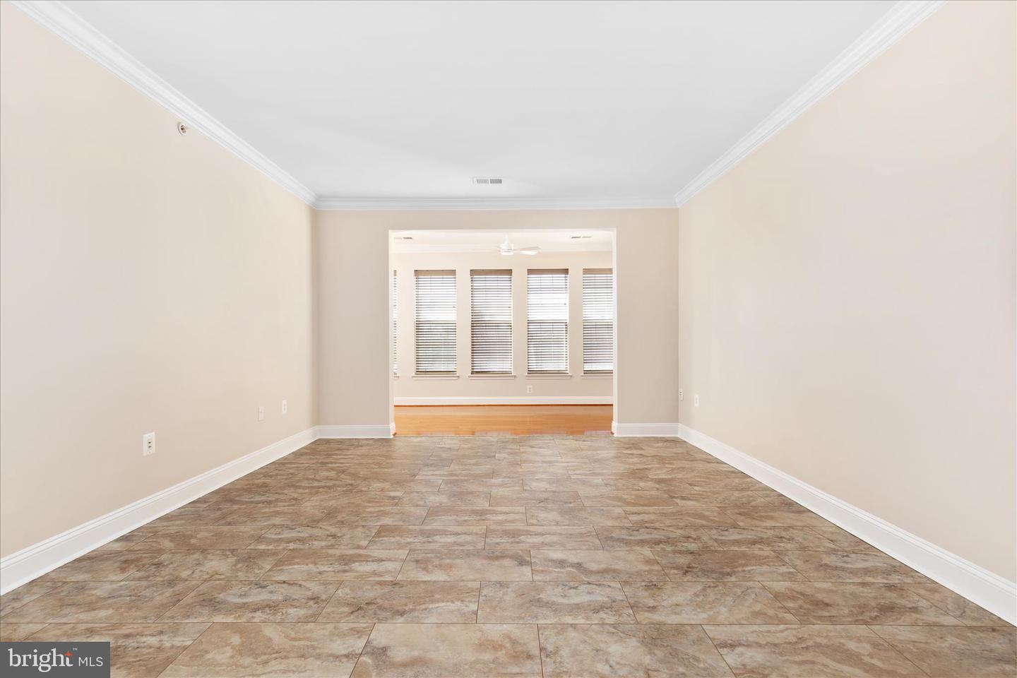 6696 CLUB HOUSE LN #206, WARRENTON, Virginia 20187, 2 Bedrooms Bedrooms, ,2 BathroomsBathrooms,Residential,For sale,6696 CLUB HOUSE LN #206,VAFQ2020356 MLS # VAFQ2020356