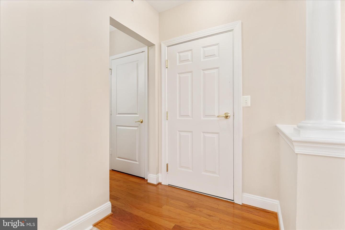 6696 CLUB HOUSE LN #206, WARRENTON, Virginia 20187, 2 Bedrooms Bedrooms, ,2 BathroomsBathrooms,Residential,For sale,6696 CLUB HOUSE LN #206,VAFQ2020356 MLS # VAFQ2020356