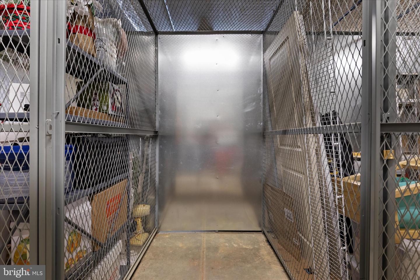 6696 CLUB HOUSE LN #206, WARRENTON, Virginia 20187, 2 Bedrooms Bedrooms, ,2 BathroomsBathrooms,Residential,For sale,6696 CLUB HOUSE LN #206,VAFQ2020356 MLS # VAFQ2020356