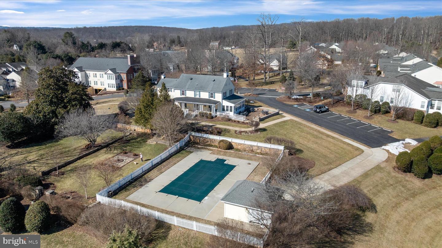 6696 CLUB HOUSE LN #206, WARRENTON, Virginia 20187, 2 Bedrooms Bedrooms, ,2 BathroomsBathrooms,Residential,For sale,6696 CLUB HOUSE LN #206,VAFQ2020356 MLS # VAFQ2020356