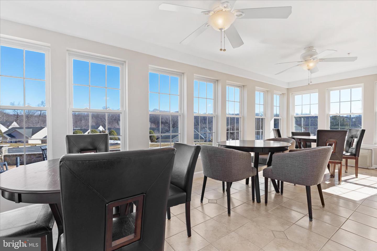 6696 CLUB HOUSE LN #206, WARRENTON, Virginia 20187, 2 Bedrooms Bedrooms, ,2 BathroomsBathrooms,Residential,For sale,6696 CLUB HOUSE LN #206,VAFQ2020356 MLS # VAFQ2020356