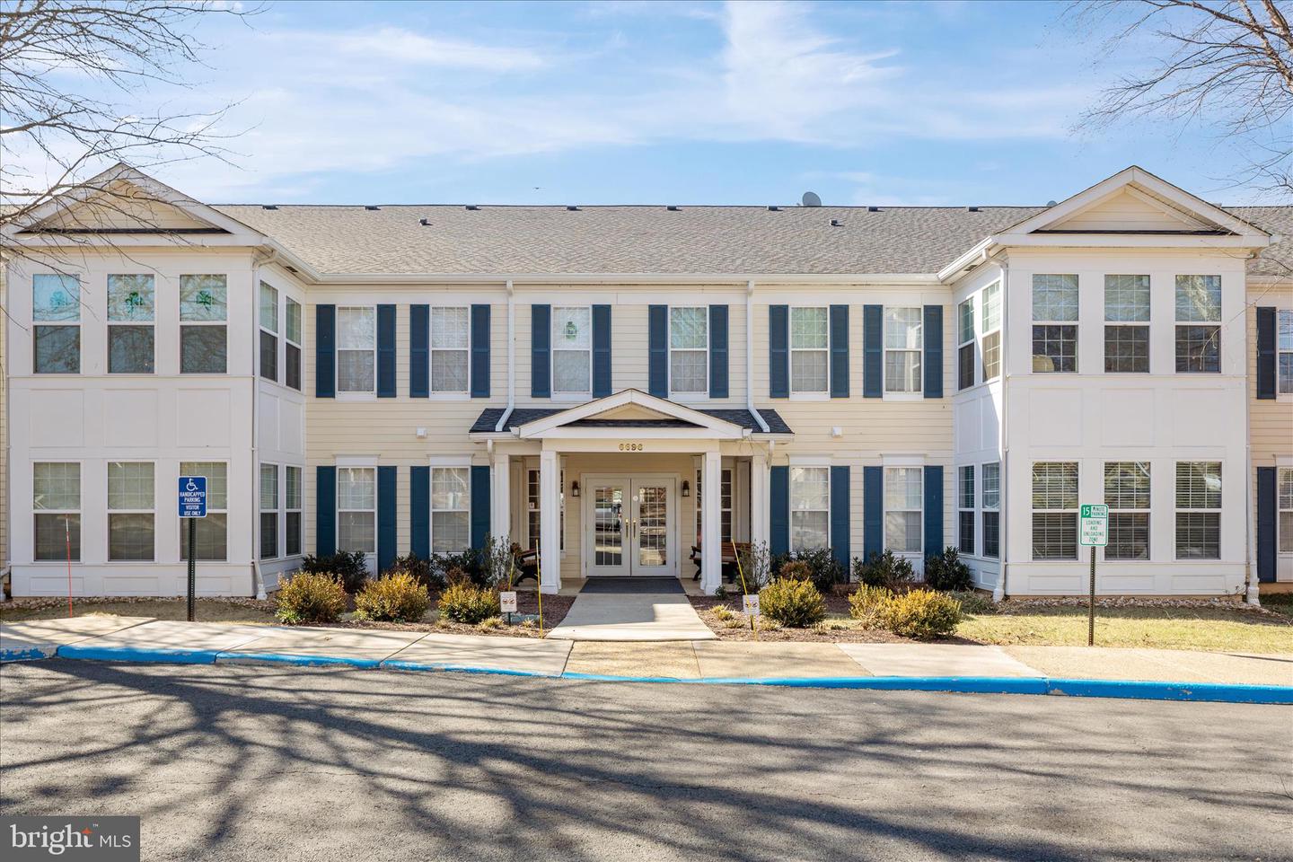 6696 CLUB HOUSE LN #206, WARRENTON, Virginia 20187, 2 Bedrooms Bedrooms, ,2 BathroomsBathrooms,Residential,For sale,6696 CLUB HOUSE LN #206,VAFQ2020356 MLS # VAFQ2020356