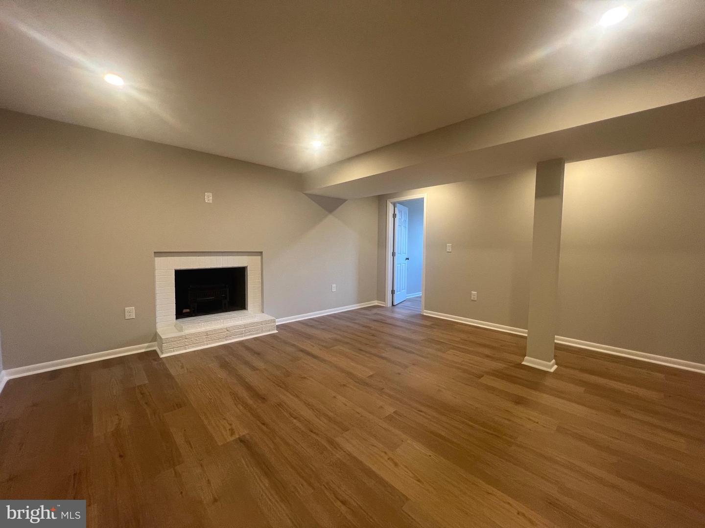 624 FOXCROFT RD, WARRENTON, Virginia 20186, 4 Bedrooms Bedrooms, 7 Rooms Rooms,3 BathroomsBathrooms,Residential,For sale,624 FOXCROFT RD,VAFQ2020358 MLS # VAFQ2020358