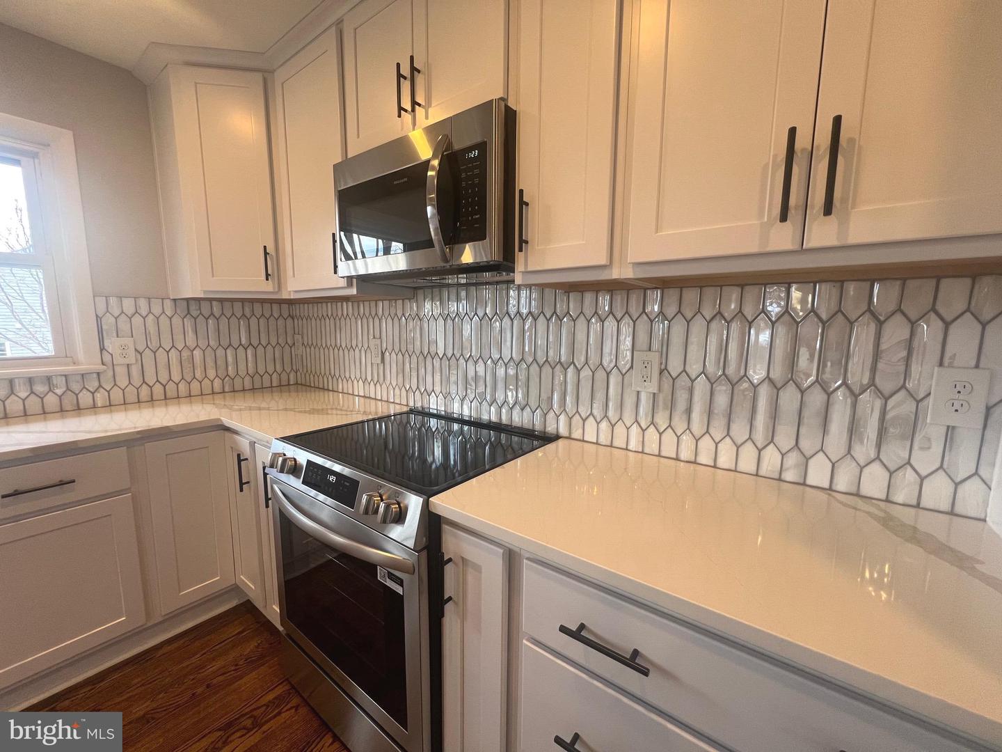 624 FOXCROFT RD, WARRENTON, Virginia 20186, 4 Bedrooms Bedrooms, 7 Rooms Rooms,3 BathroomsBathrooms,Residential,For sale,624 FOXCROFT RD,VAFQ2020358 MLS # VAFQ2020358