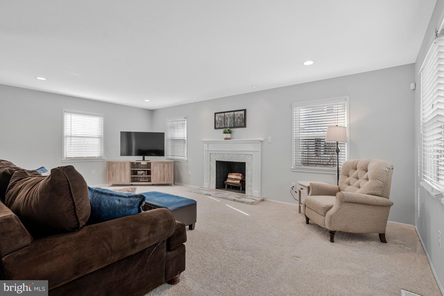 13127 PARSON LN, FAIRFAX, Virginia 22033, 3 Bedrooms Bedrooms, ,3 BathroomsBathrooms,Residential,For sale,13127 PARSON LN,VAFX2288564 MLS # VAFX2288564