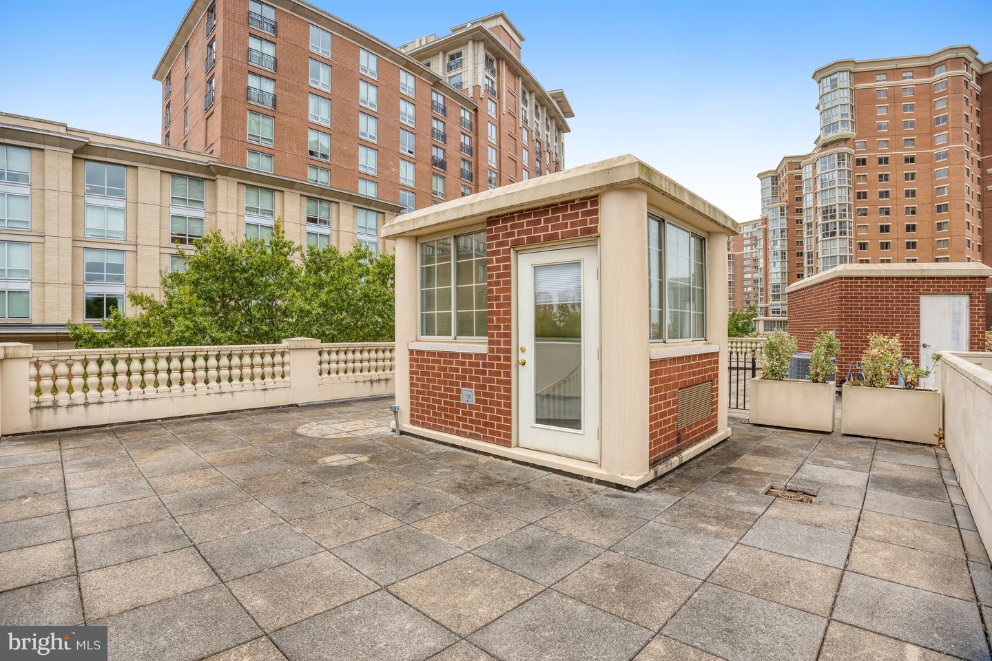 2121 JAMIESON AVE #1611, ALEXANDRIA, Virginia 22314, 2 Bedrooms Bedrooms, ,2 BathroomsBathrooms,Residential,For sale,2121 JAMIESON AVE #1611,VAAX2053732 MLS # VAAX2053732
