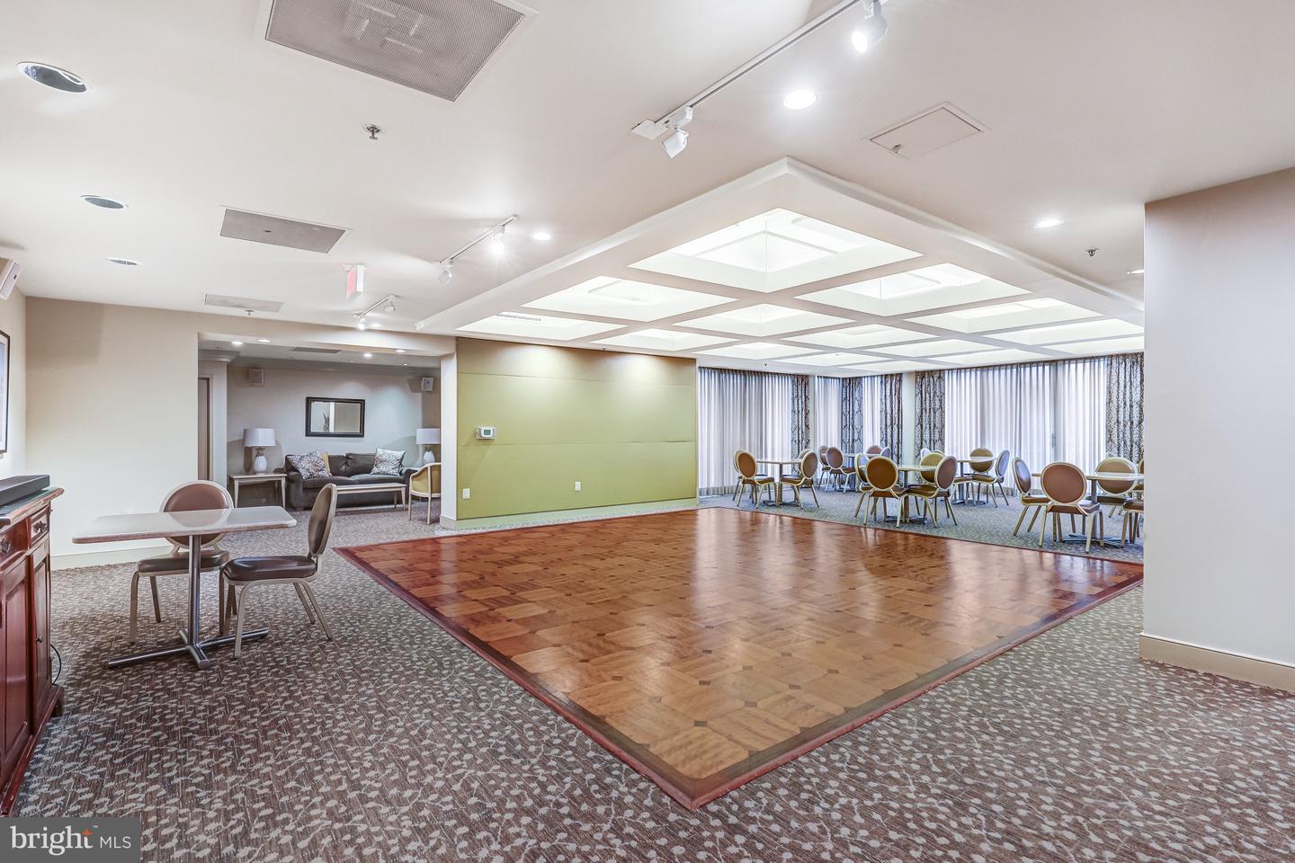 2121 JAMIESON AVE #1611, ALEXANDRIA, Virginia 22314, 2 Bedrooms Bedrooms, ,2 BathroomsBathrooms,Residential,For sale,2121 JAMIESON AVE #1611,VAAX2053732 MLS # VAAX2053732