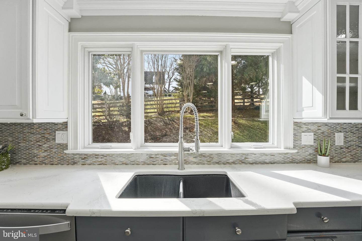 114 ERIN DR, WARRENTON, Virginia 20186, 5 Bedrooms Bedrooms, 20 Rooms Rooms,4 BathroomsBathrooms,Residential,For sale,114 ERIN DR,VAFQ2020386 MLS # VAFQ2020386