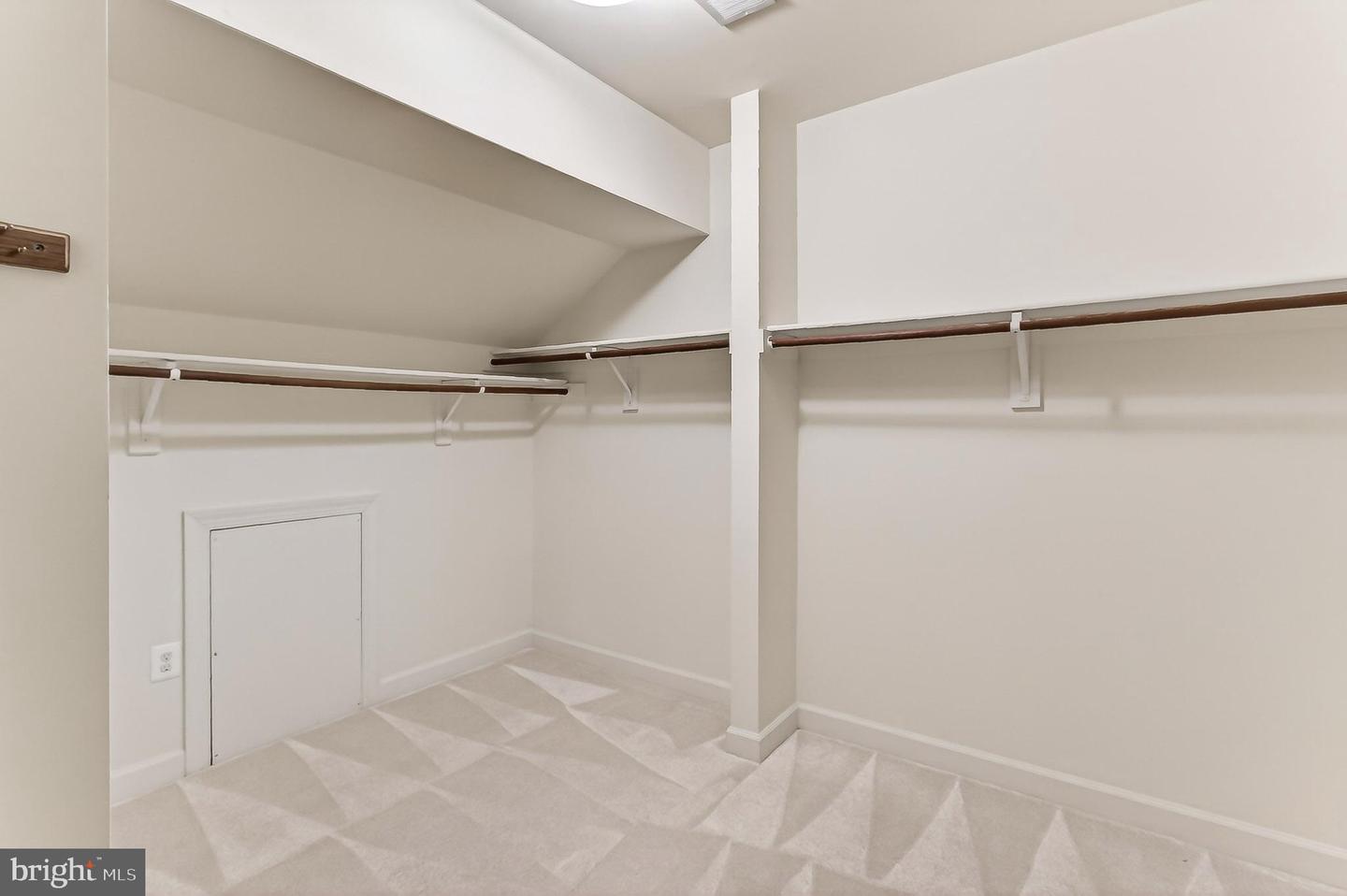 43785 TIMBERBROOKE PL, ASHBURN, Virginia 20147, 4 Bedrooms Bedrooms, ,4 BathroomsBathrooms,Residential,For sale,43785 TIMBERBROOKE PL,VALO2115164 MLS # VALO2115164 43785 TIMBERBROOKE PL, ASHBURN, Virginia 20147, 4 Bedrooms Bedrooms, ,4 BathroomsBathrooms,Residential,For sale,43785 TIMBERBROOKE PL,VALO2115164 MLS # VALO2115164