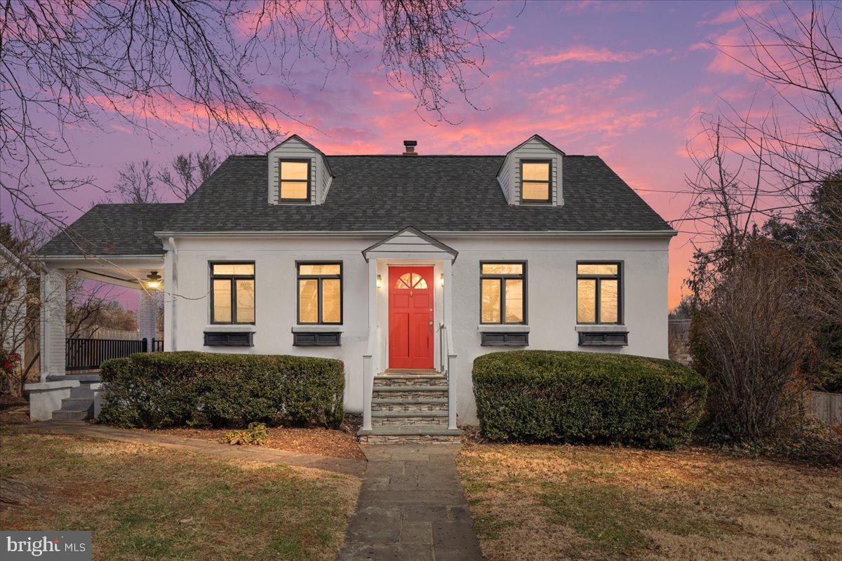 245 JEFFERSON ST, WARRENTON, Virginia 20186, 3 Bedrooms Bedrooms, 14 Rooms Rooms,2 BathroomsBathrooms,Residential,For sale,245 JEFFERSON ST,VAFQ2020392 MLS # VAFQ2020392