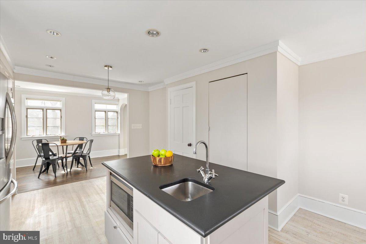 245 JEFFERSON ST, WARRENTON, Virginia 20186, 3 Bedrooms Bedrooms, 14 Rooms Rooms,2 BathroomsBathrooms,Residential,For sale,245 JEFFERSON ST,VAFQ2020392 MLS # VAFQ2020392