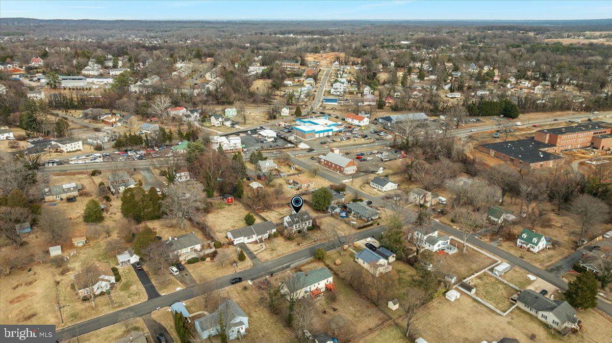 245 JEFFERSON ST, WARRENTON, Virginia 20186, 3 Bedrooms Bedrooms, 14 Rooms Rooms,2 BathroomsBathrooms,Residential,For sale,245 JEFFERSON ST,VAFQ2020392 MLS # VAFQ2020392