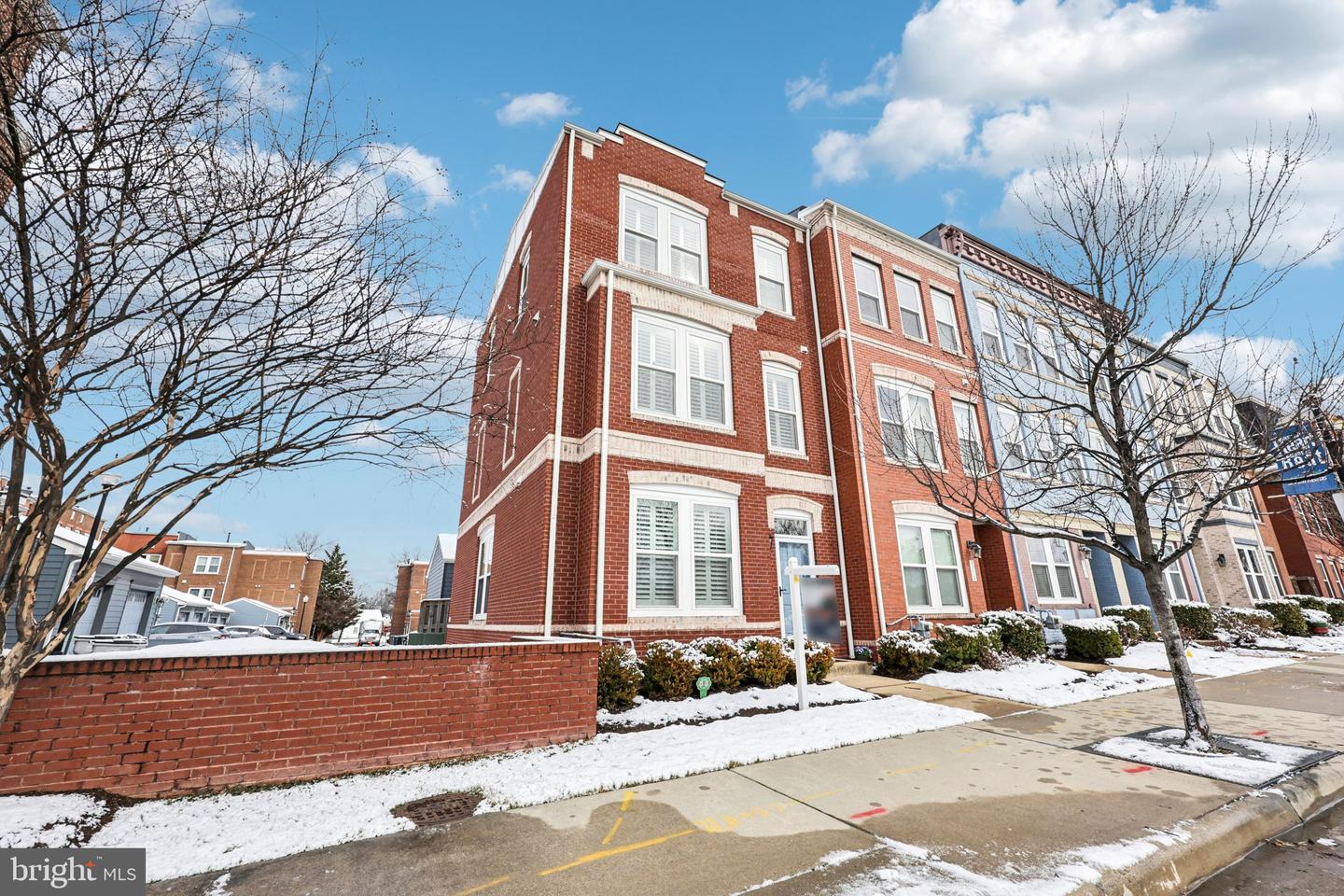 8956 CENTER ST, MANASSAS, Virginia 20110, 3 Bedrooms Bedrooms, ,2 BathroomsBathrooms,Residential,For sale,8956 CENTER ST,VAMN2010178 MLS # VAMN2010178