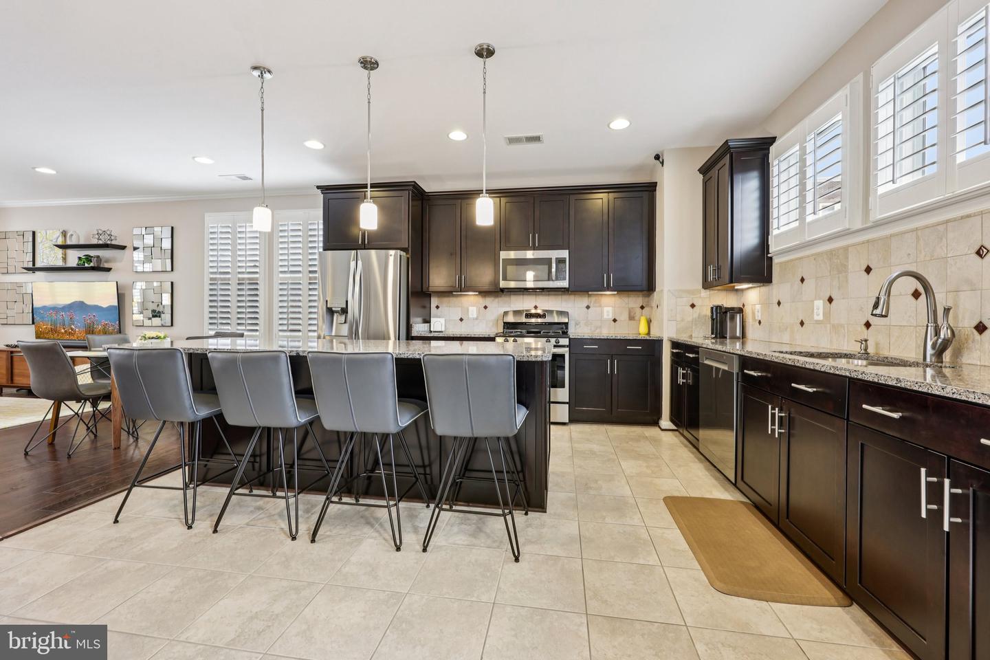 8956 CENTER ST, MANASSAS, Virginia 20110, 3 Bedrooms Bedrooms, ,2 BathroomsBathrooms,Residential,For sale,8956 CENTER ST,VAMN2010178 MLS # VAMN2010178