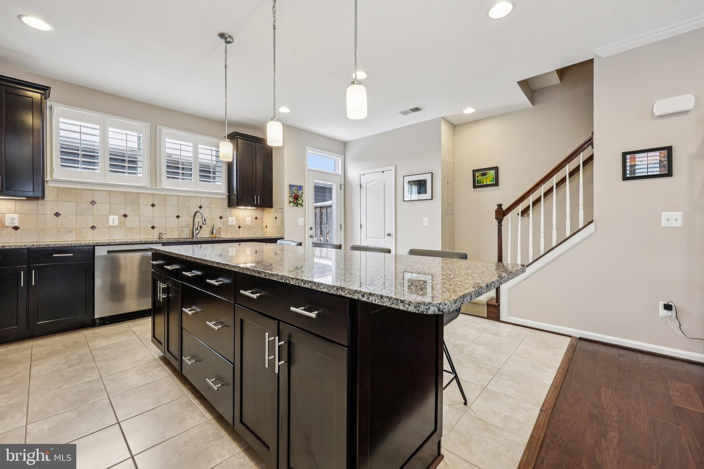 8956 CENTER ST, MANASSAS, Virginia 20110, 3 Bedrooms Bedrooms, ,2 BathroomsBathrooms,Residential,For sale,8956 CENTER ST,VAMN2010178 MLS # VAMN2010178