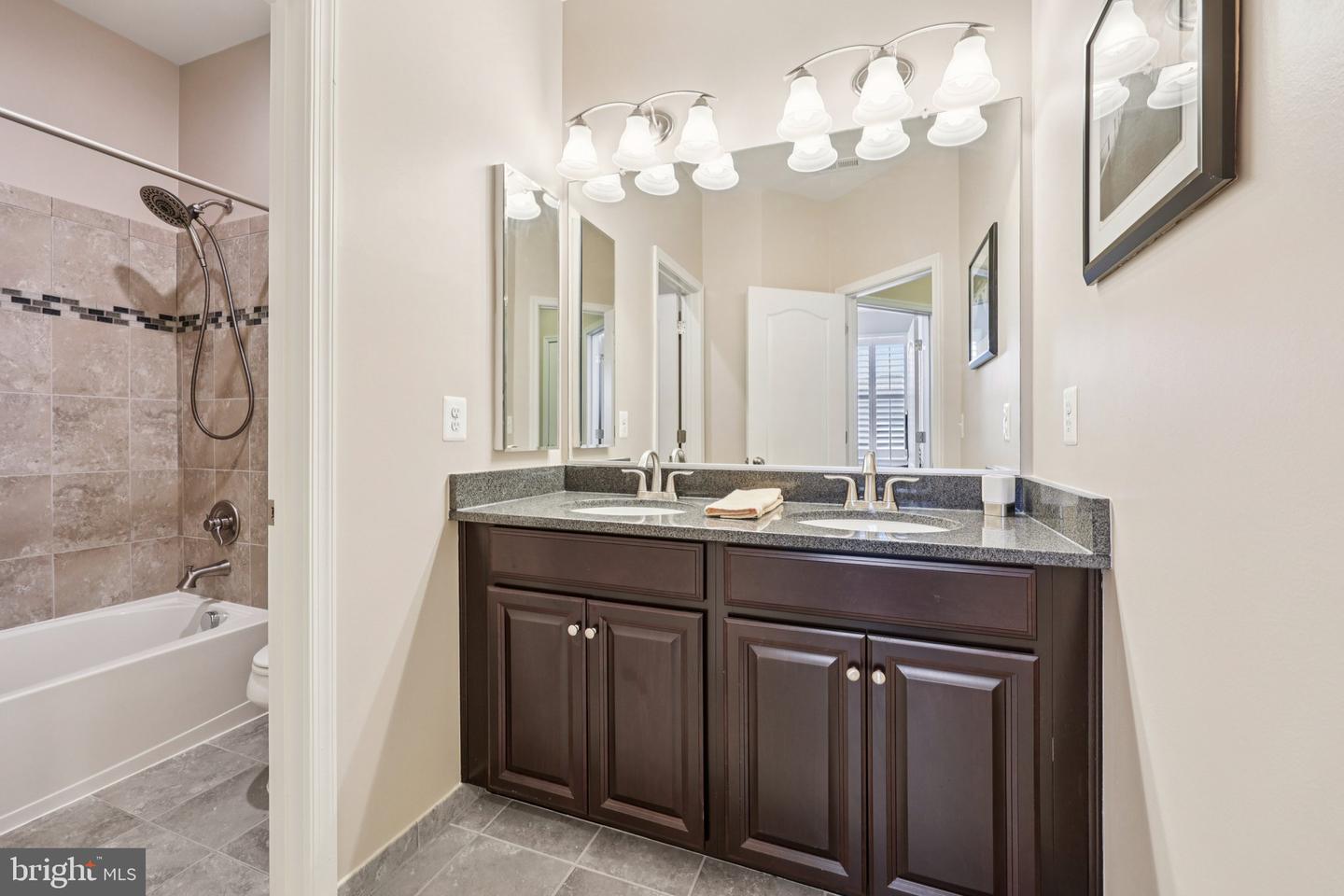 8956 CENTER ST, MANASSAS, Virginia 20110, 3 Bedrooms Bedrooms, ,2 BathroomsBathrooms,Residential,For sale,8956 CENTER ST,VAMN2010178 MLS # VAMN2010178