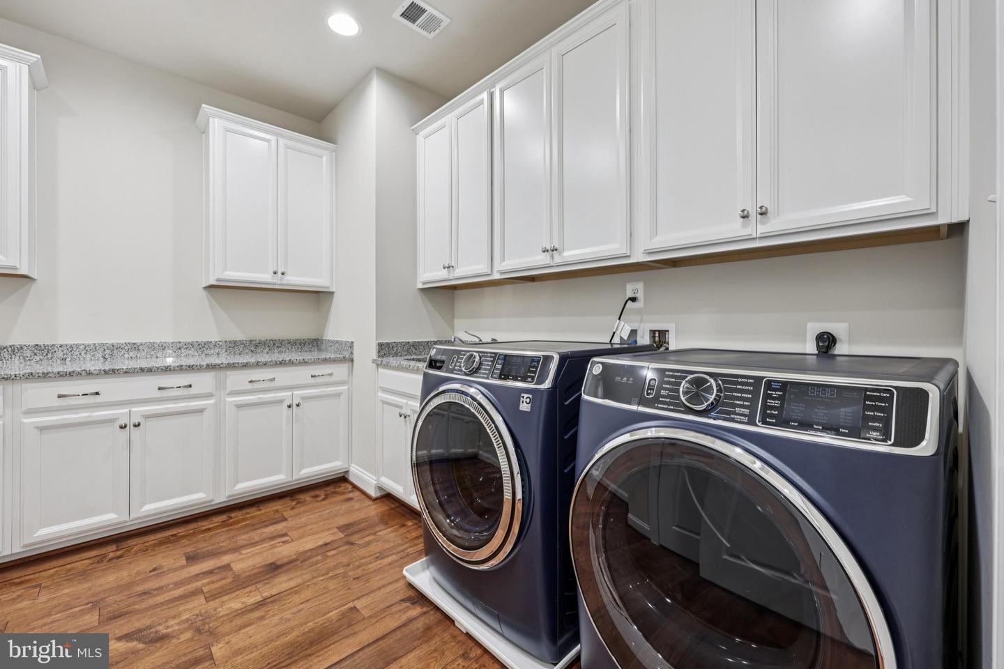 19027 TELEGRAPH SPRINGS RD, PURCELLVILLE, Virginia 20132, 6 Bedrooms Bedrooms, ,6 BathroomsBathrooms,Residential,For sale,19027 TELEGRAPH SPRINGS RD,VALO2115186 MLS # VALO2115186