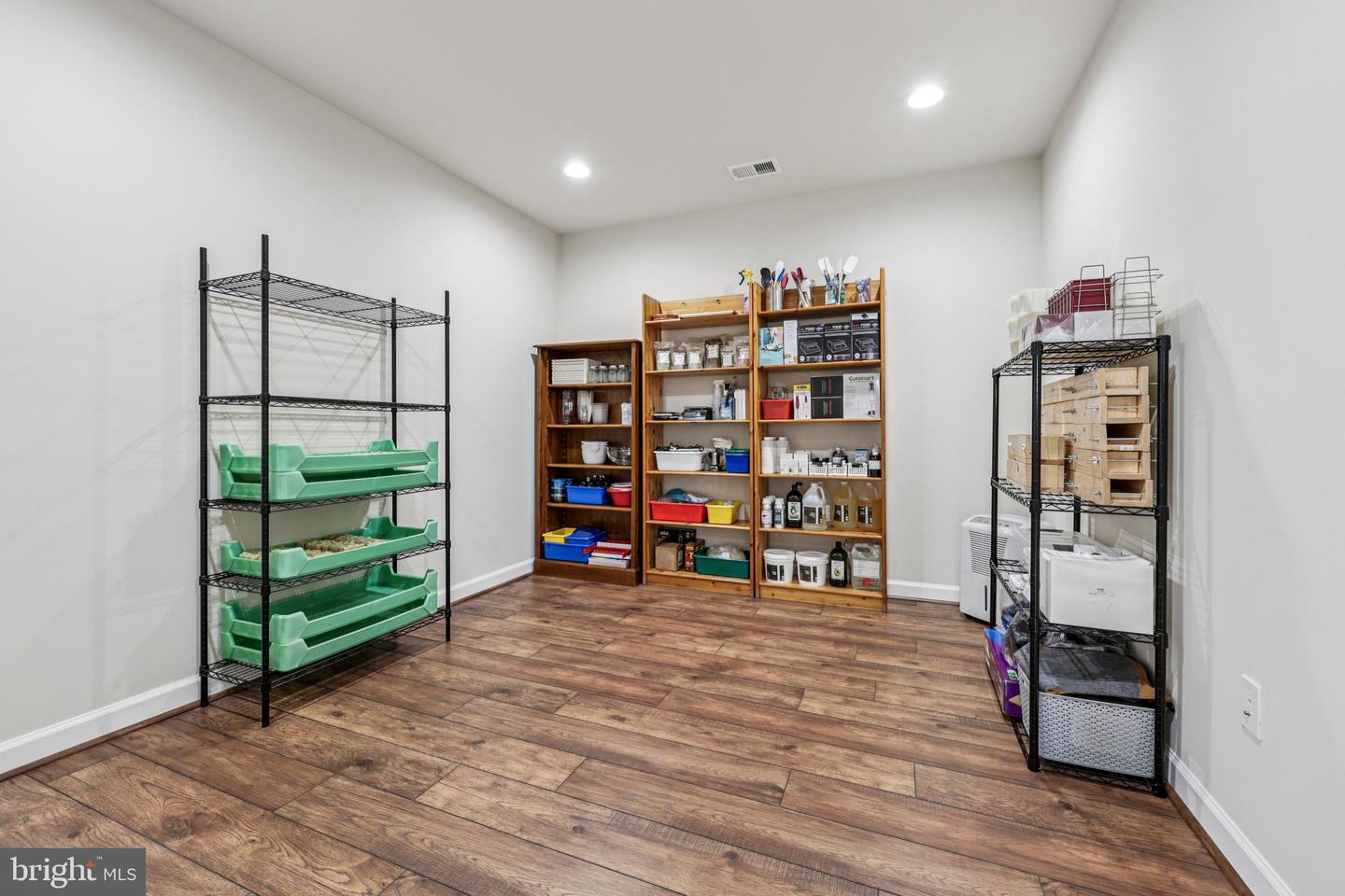 19027 TELEGRAPH SPRINGS RD, PURCELLVILLE, Virginia 20132, 6 Bedrooms Bedrooms, ,6 BathroomsBathrooms,Residential,For sale,19027 TELEGRAPH SPRINGS RD,VALO2115186 MLS # VALO2115186