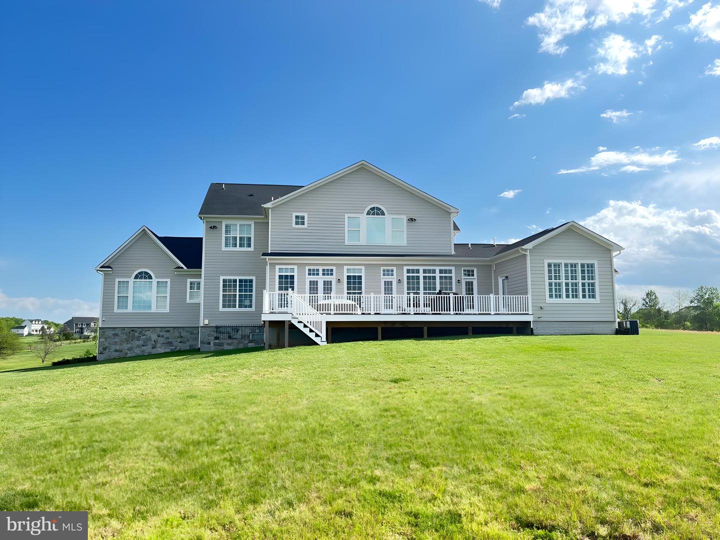 19027 TELEGRAPH SPRINGS RD, PURCELLVILLE, Virginia 20132, 6 Bedrooms Bedrooms, ,6 BathroomsBathrooms,Residential,For sale,19027 TELEGRAPH SPRINGS RD,VALO2115186 MLS # VALO2115186