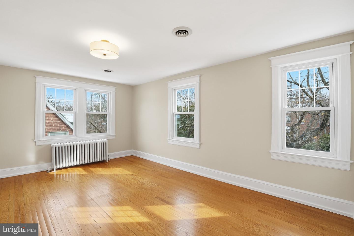 3609 JENIFER ST NW, WASHINGTON, District Of Columbia 20015, 3 Bedrooms Bedrooms, ,2 BathroomsBathrooms,Residential,For sale,3609 JENIFER ST NW,DCDC2244492 MLS # DCDC2244492