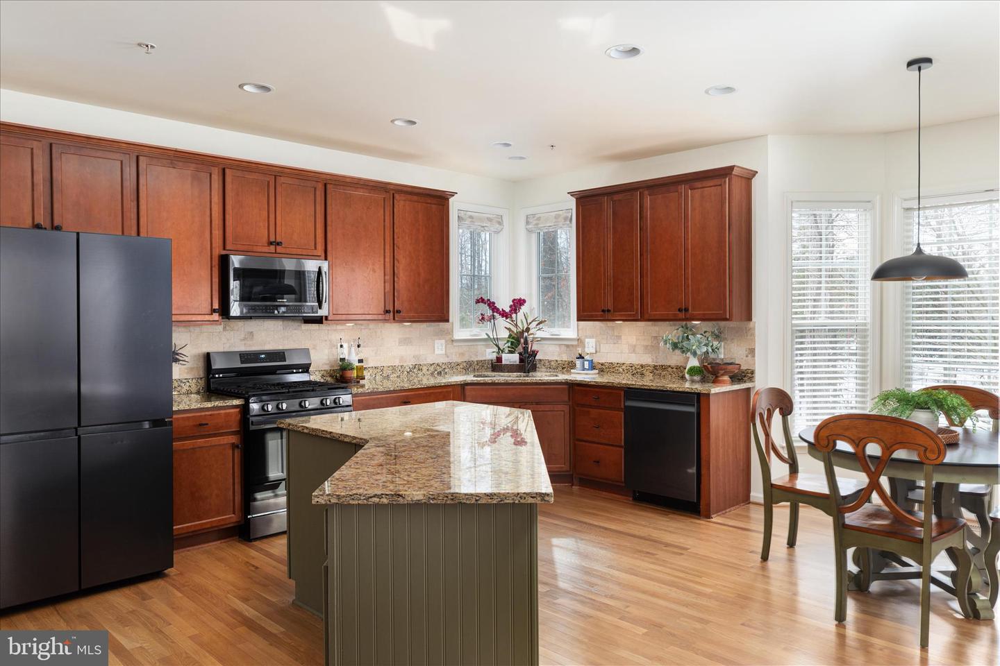 14354 NORTHBROOK LN, GAINESVILLE, Virginia 20155, 4 Bedrooms Bedrooms, ,3 BathroomsBathrooms,Residential,For sale,14354 NORTHBROOK LN,VAPW2111830 MLS # VAPW2111830