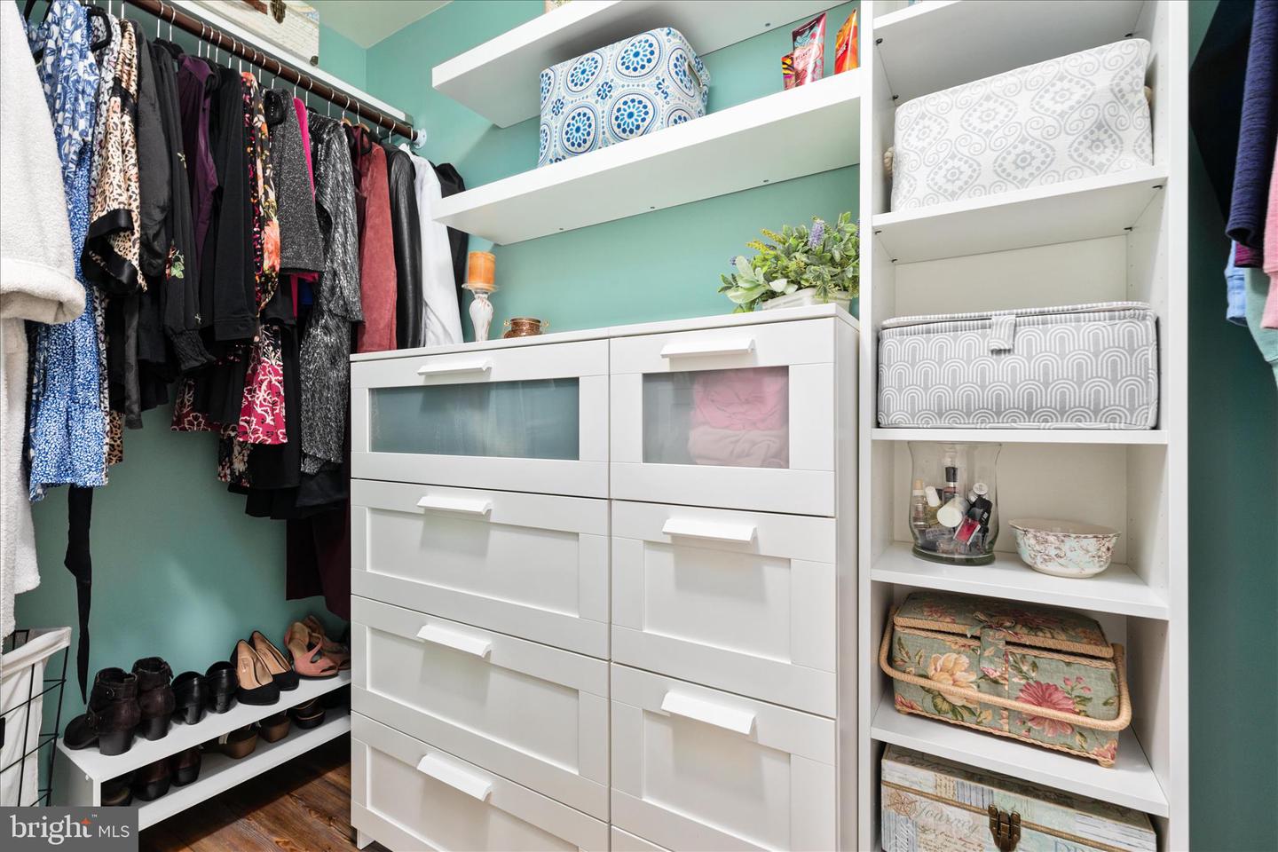 14354 NORTHBROOK LN, GAINESVILLE, Virginia 20155, 4 Bedrooms Bedrooms, ,3 BathroomsBathrooms,Residential,For sale,14354 NORTHBROOK LN,VAPW2111830 MLS # VAPW2111830